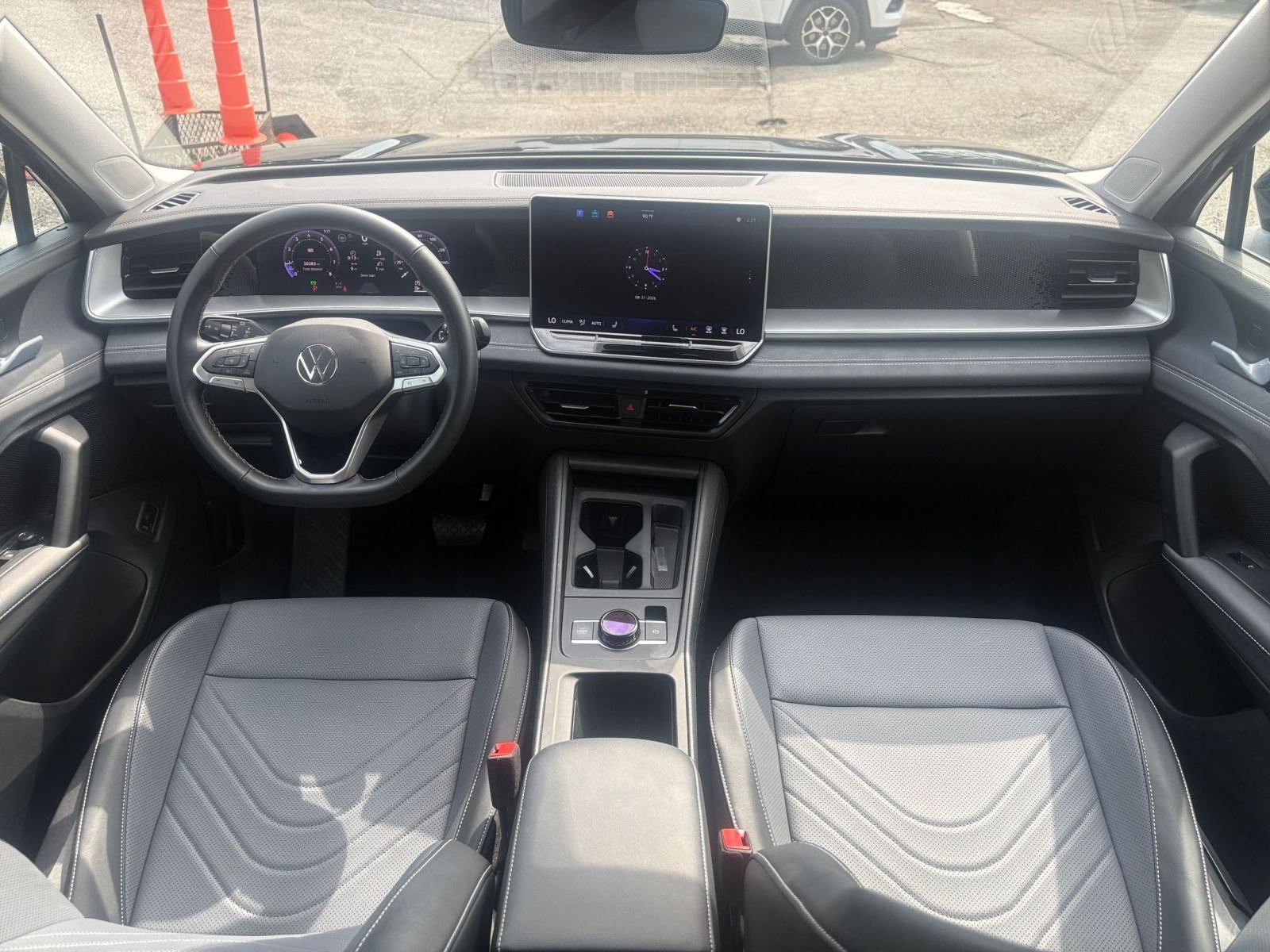 Thumbnail: 2026 Volkswagen Tiguan - 28