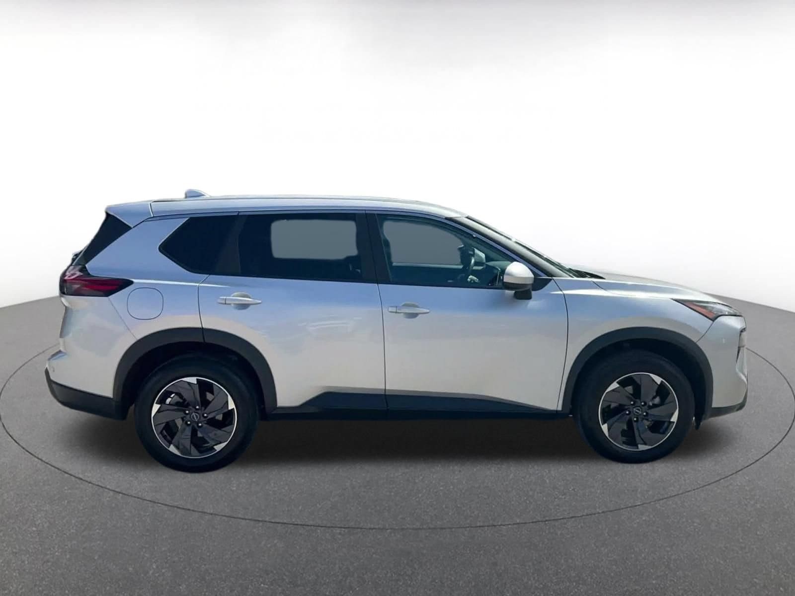 Thumbnail: 2025 Nissan Rogue - 15