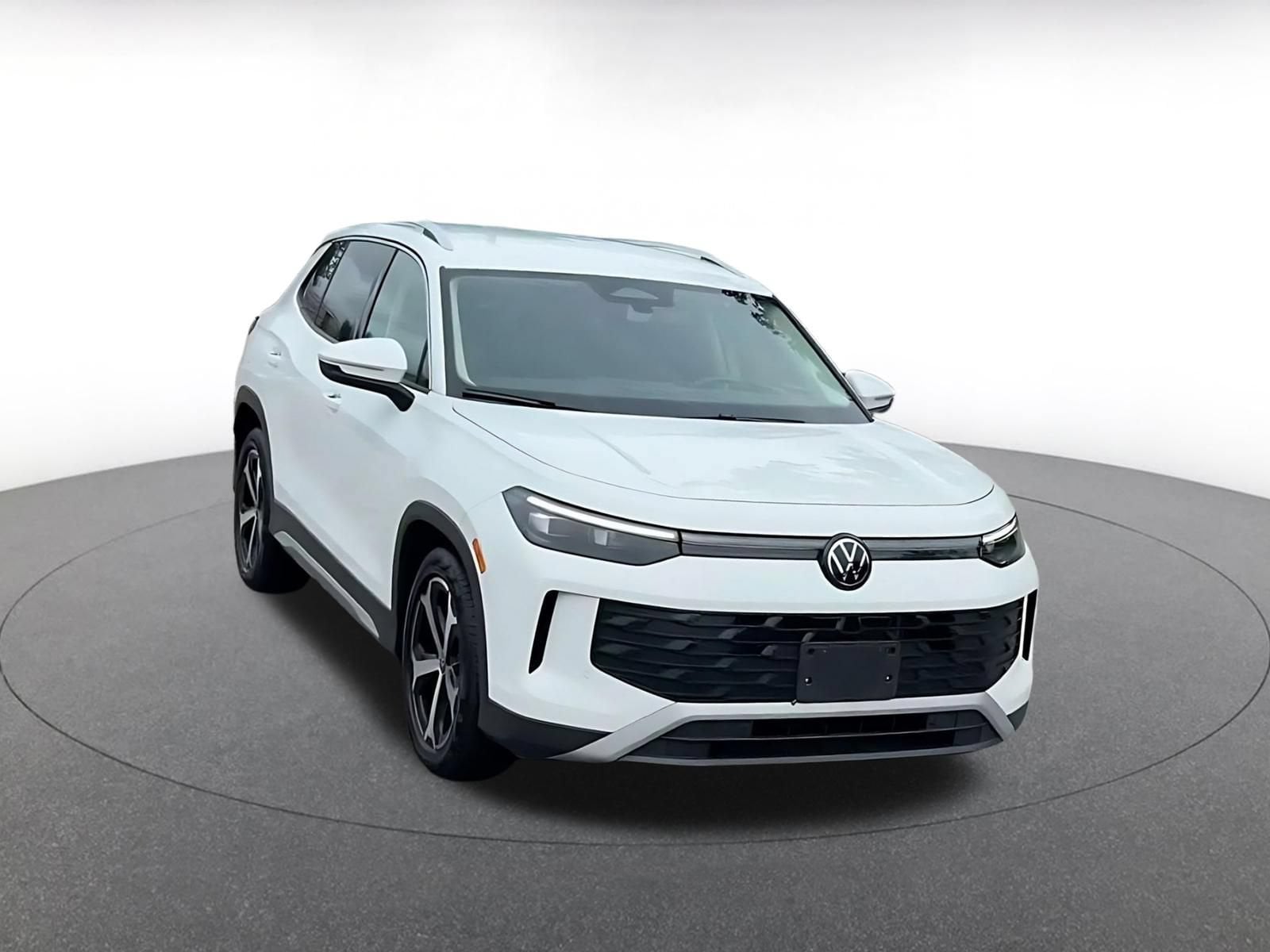 Thumbnail: 2026 Volkswagen Tiguan - 3