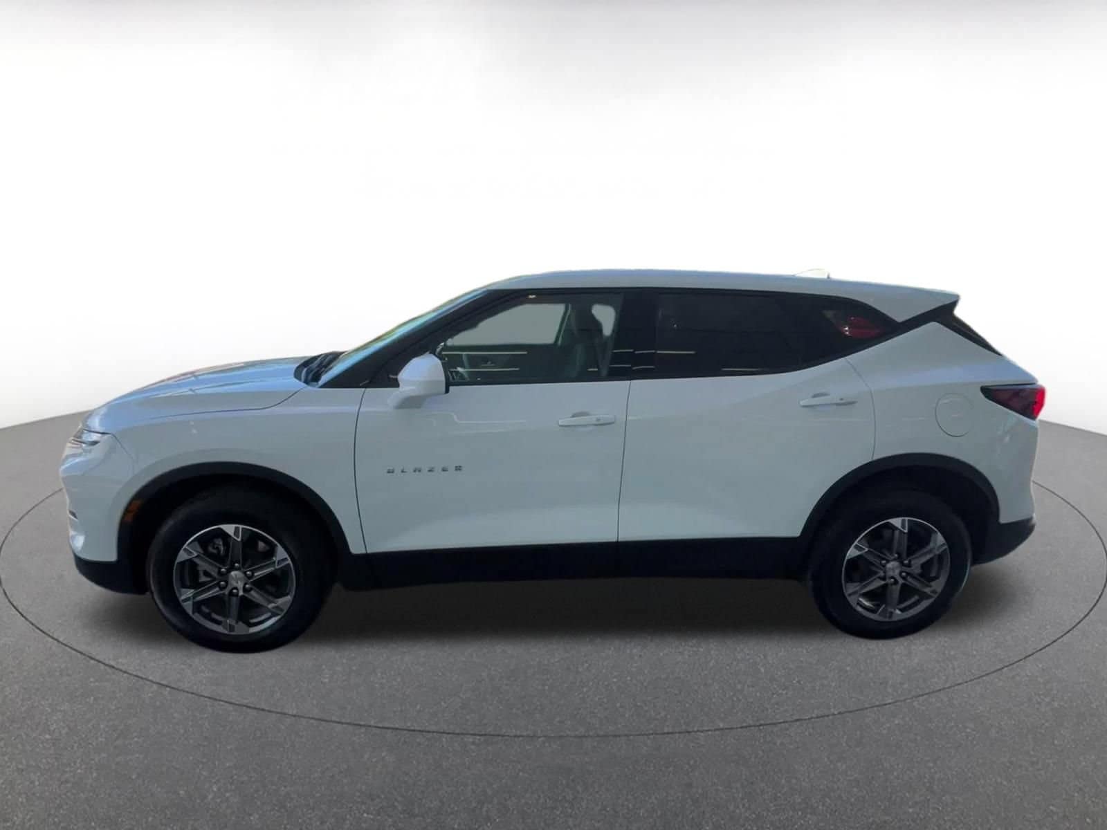Thumbnail: 2026 Chevrolet Blazer - 8