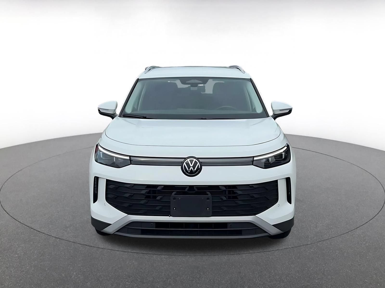 Thumbnail: 2026 Volkswagen Tiguan - 4