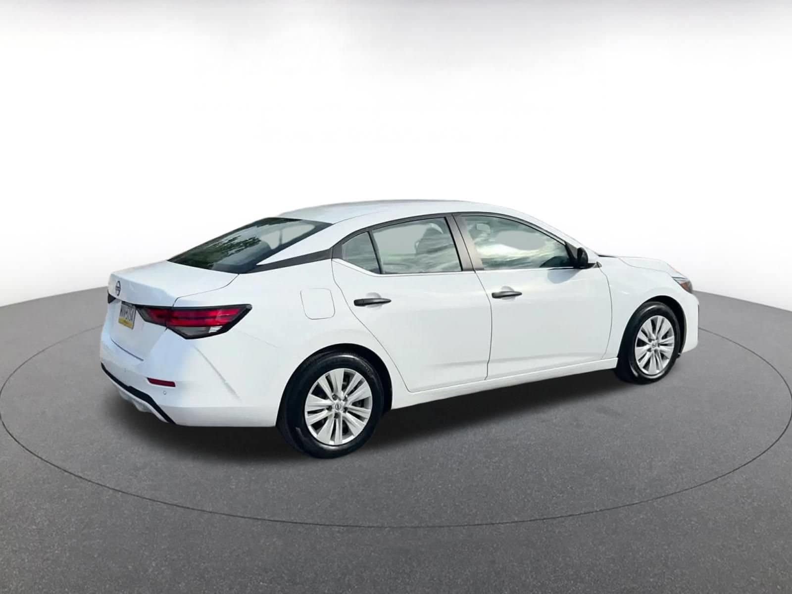 Thumbnail: 2025 Nissan Sentra - 14
