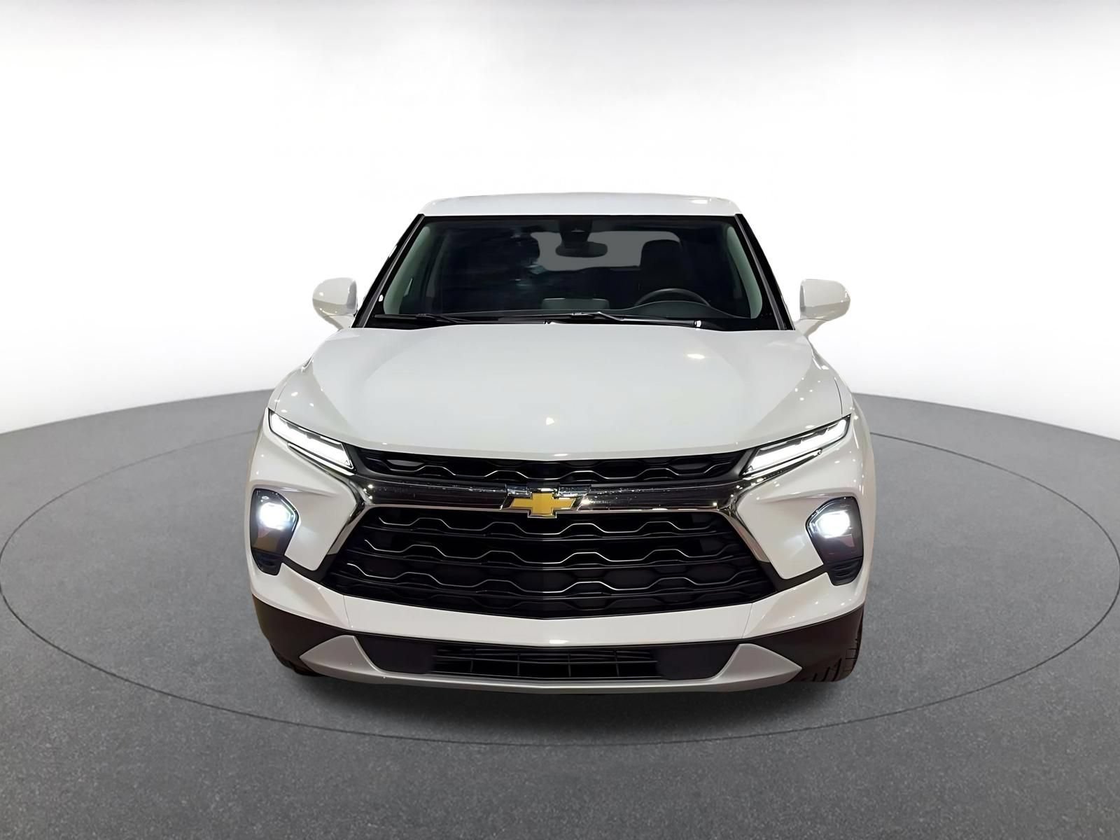 Thumbnail: 2026 Chevrolet Blazer - 4