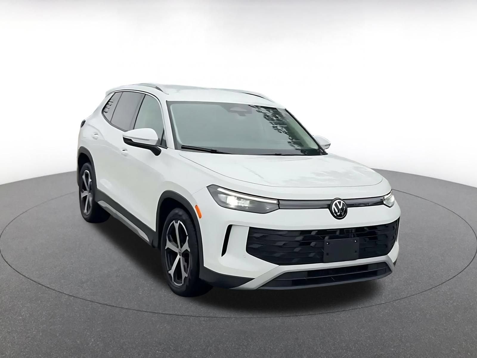 Thumbnail: 2026 Volkswagen Tiguan - 3