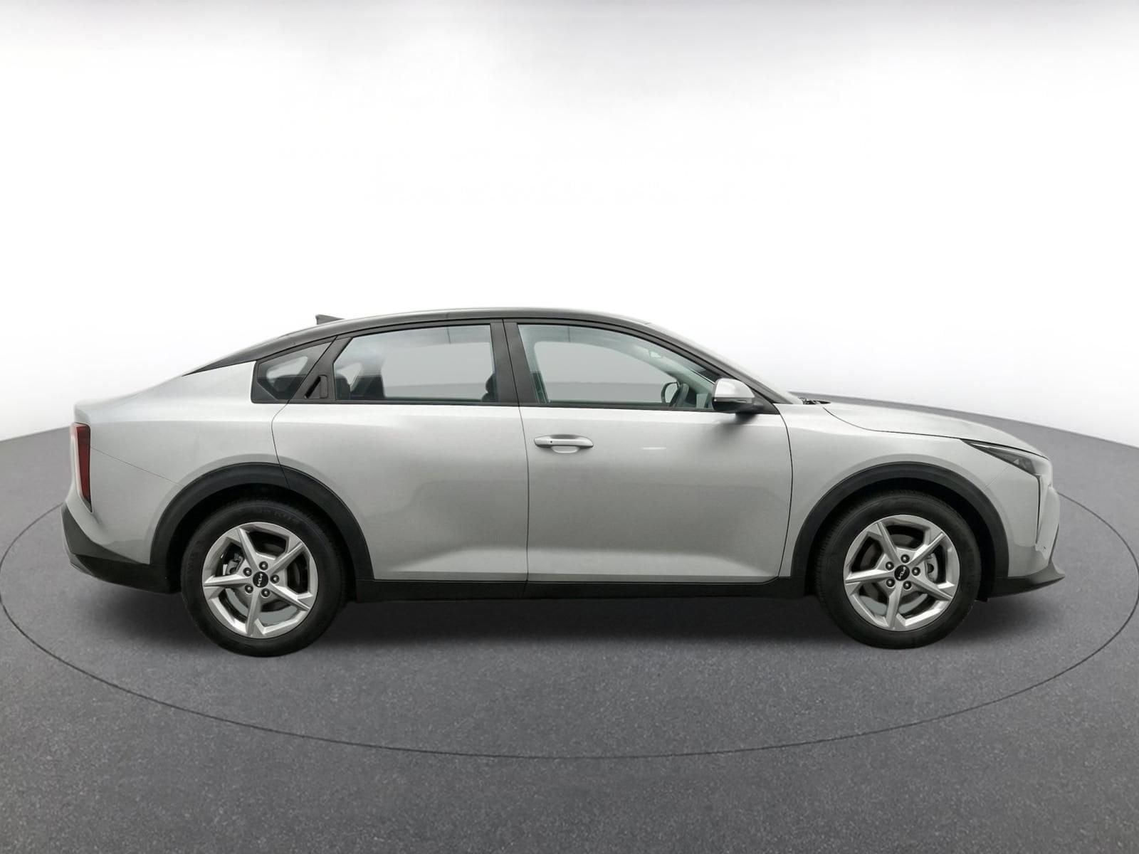 Thumbnail: 2026 Kia K4 - 9