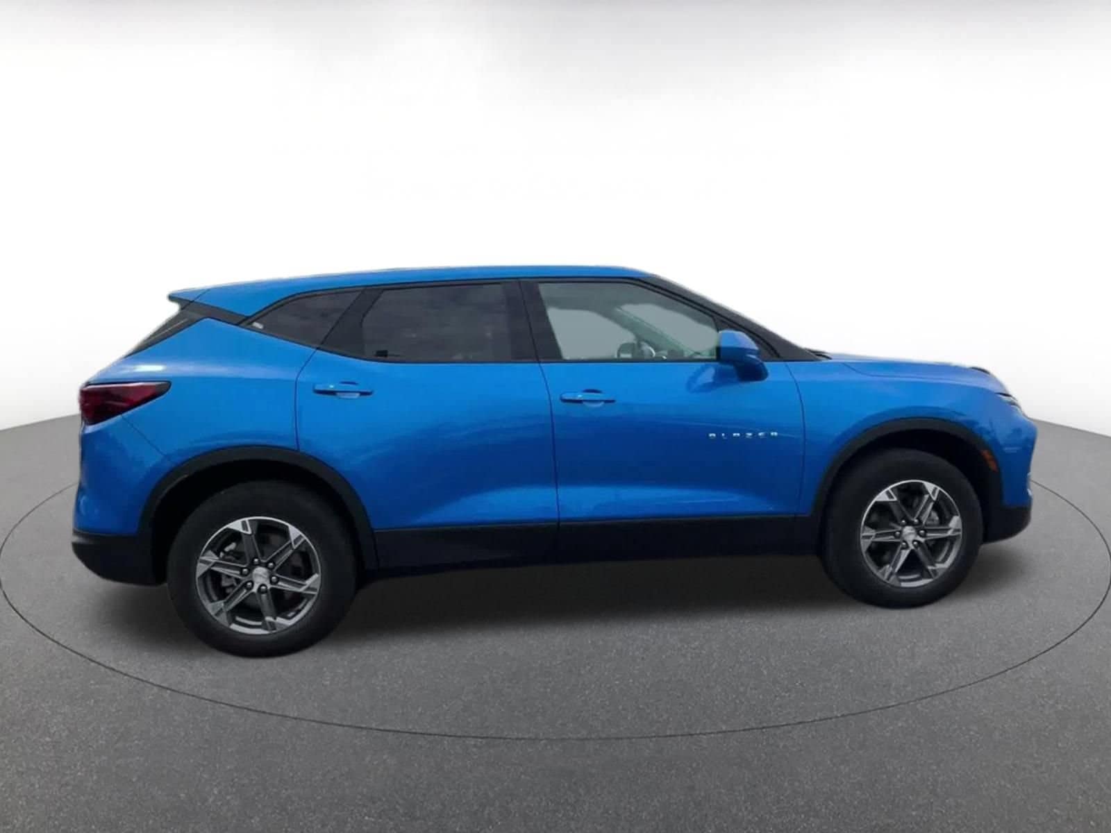 Thumbnail: 2025 Chevrolet Blazer - 15