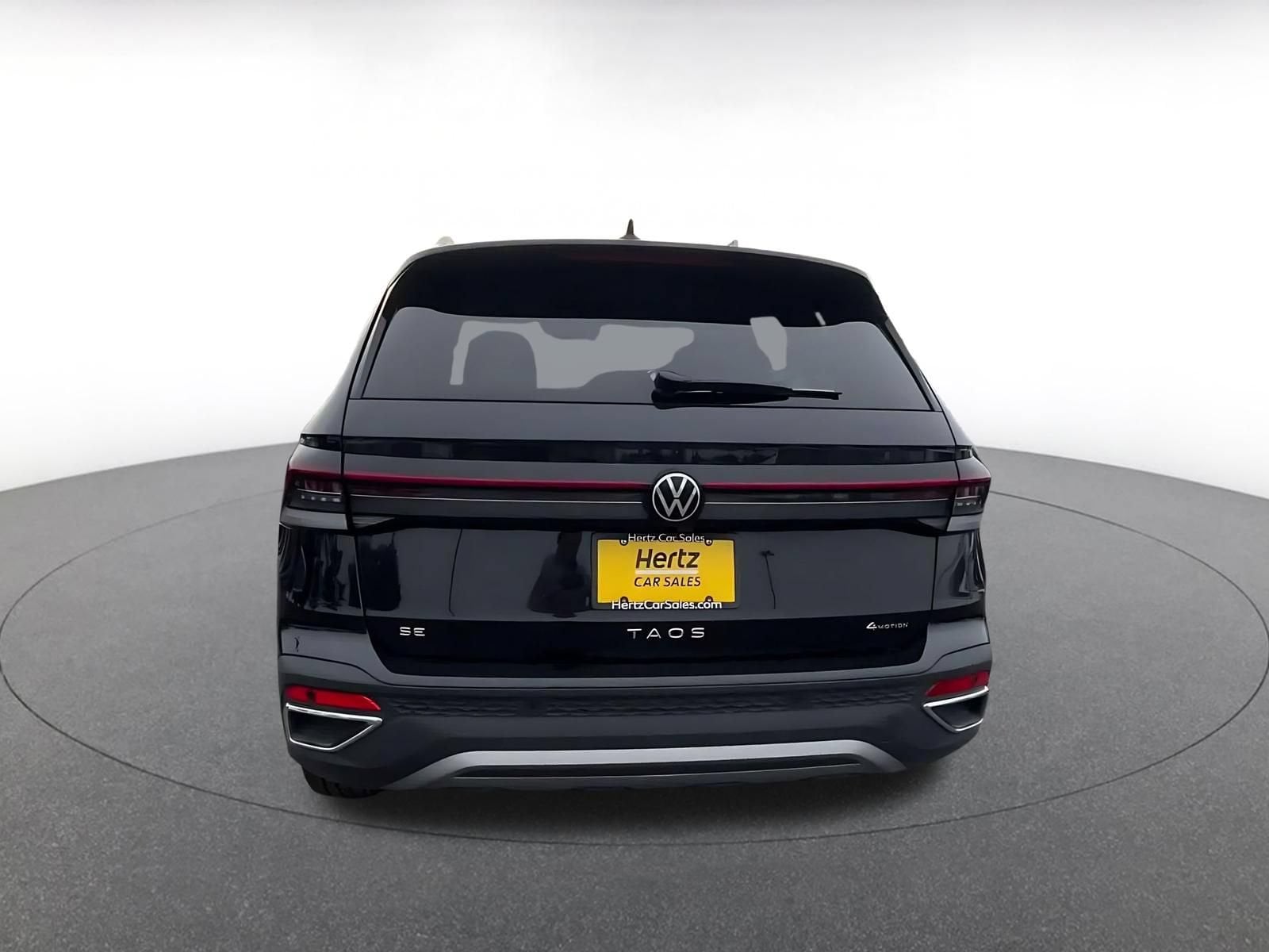 Thumbnail: 2026 Volkswagen Taos - 12