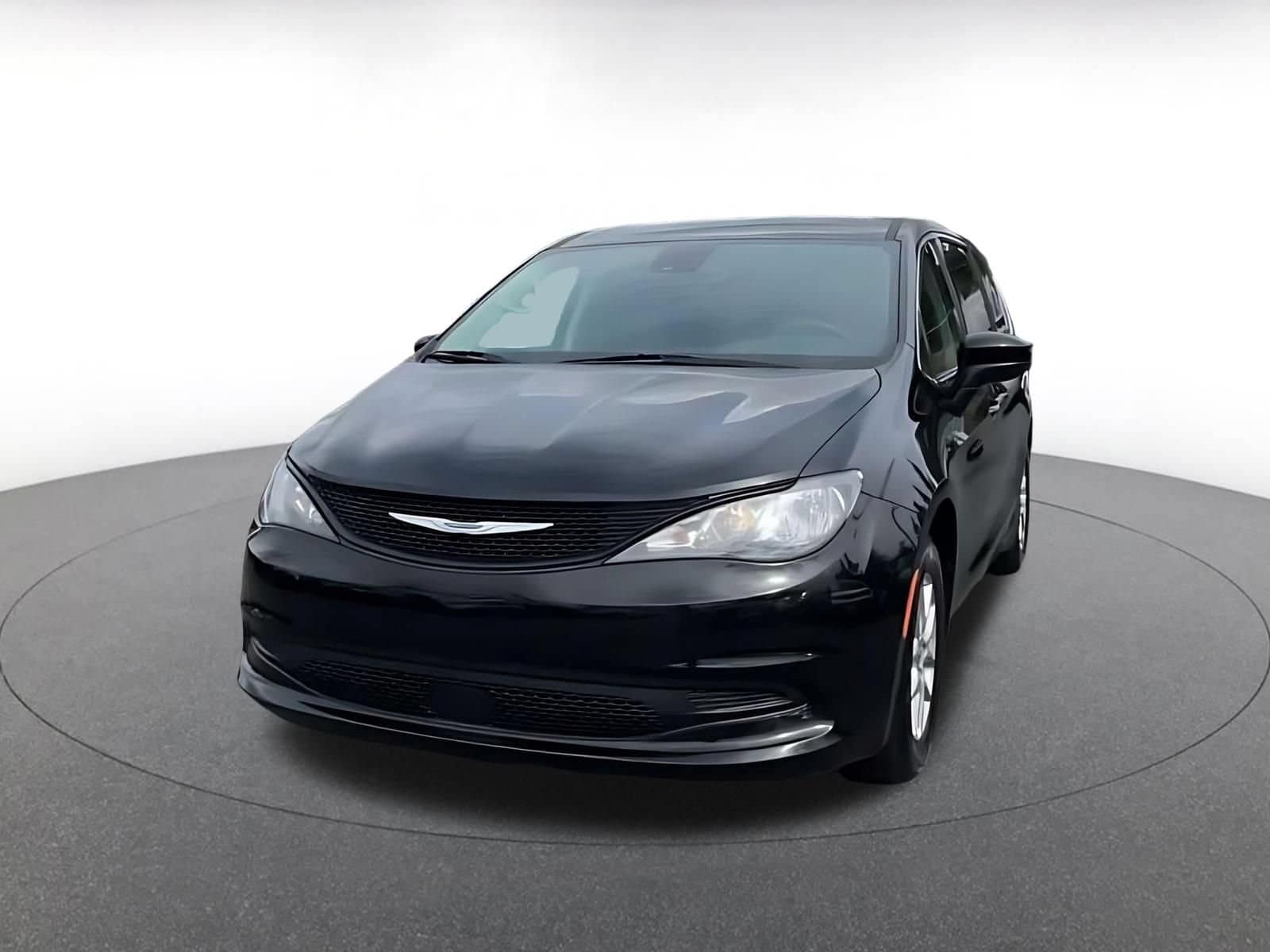 Thumbnail: 2024 Chrysler Voyager - 6
