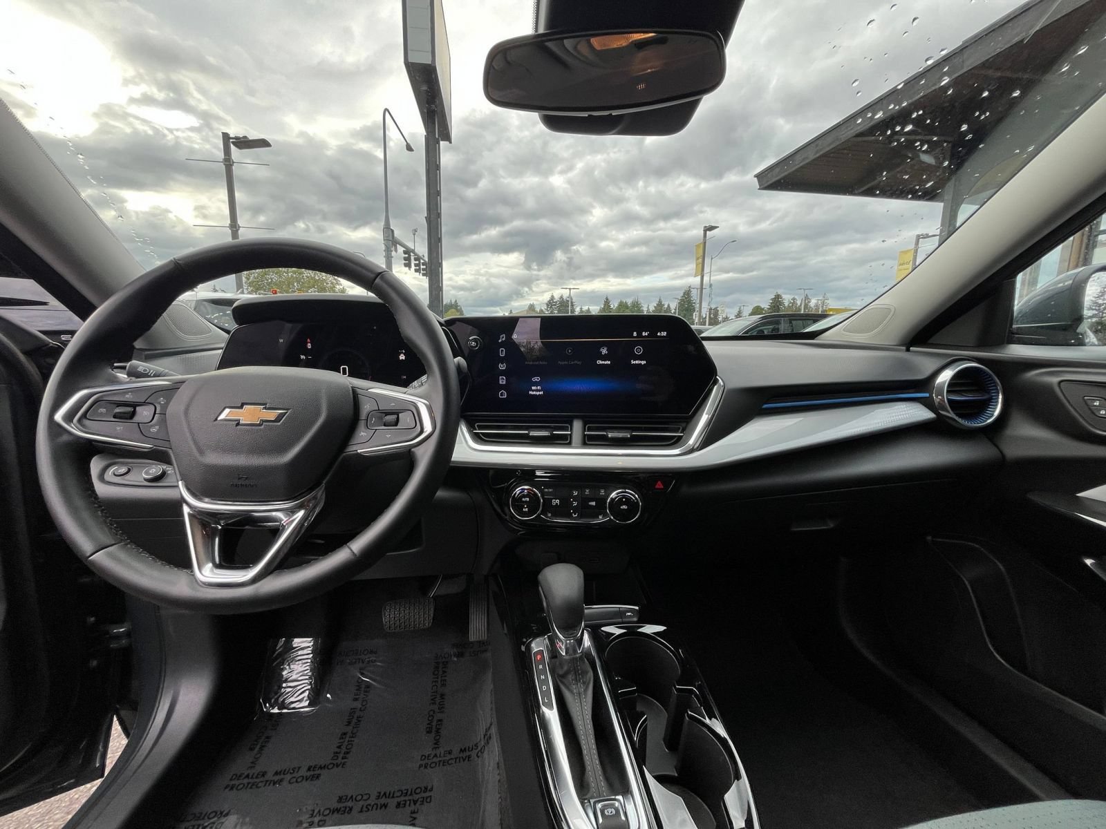 Thumbnail: 2025 Chevrolet Trax - 33