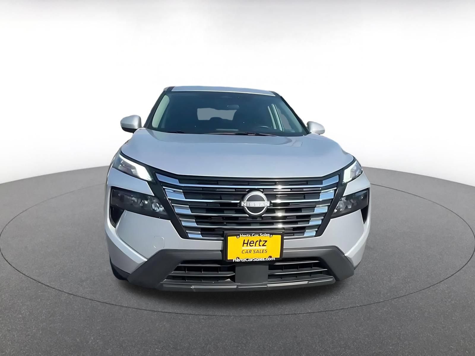 Thumbnail: 2025 Nissan Rogue - 4