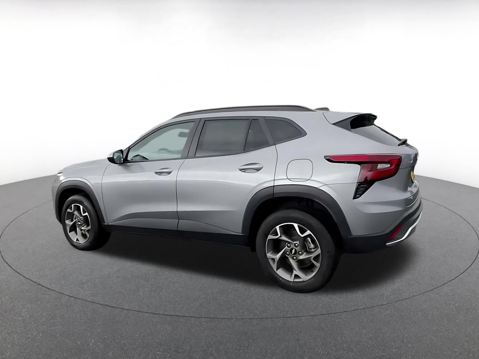 Thumbnail: 2025 Chevrolet Trax - 9
