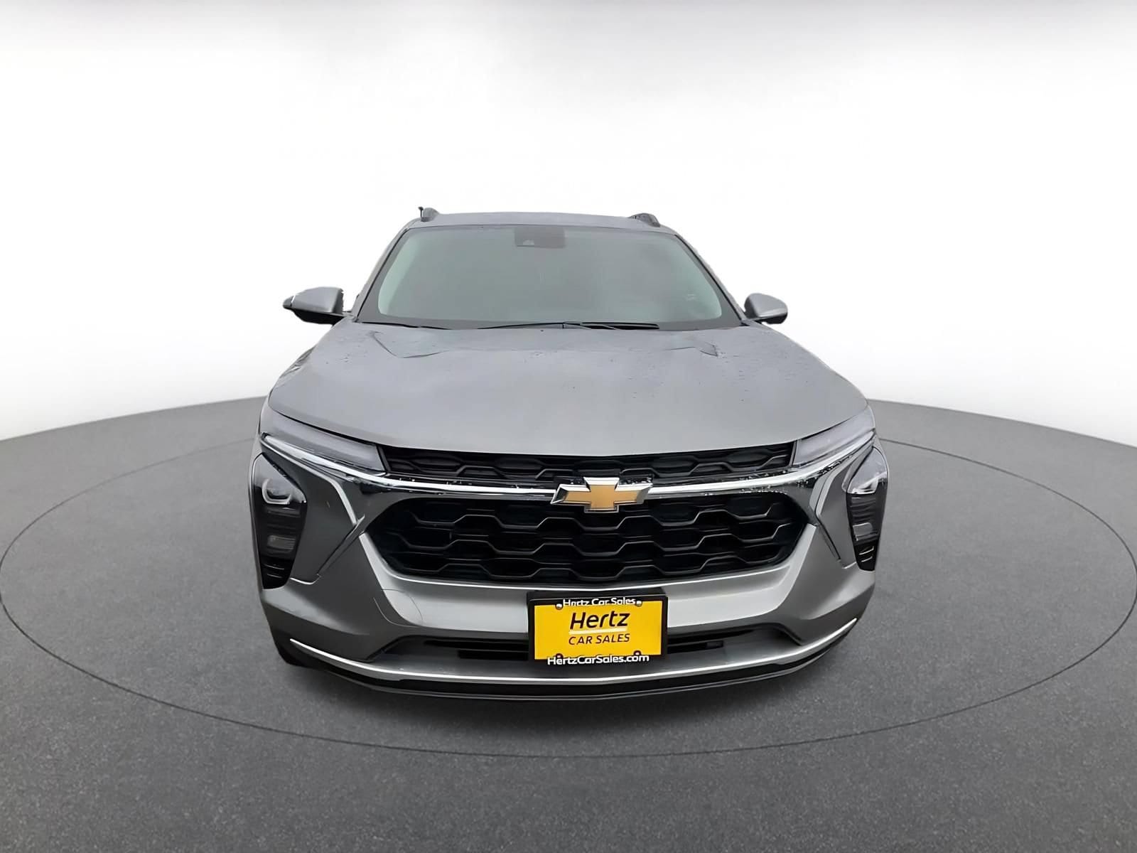 Thumbnail: 2025 Chevrolet Trax - 4