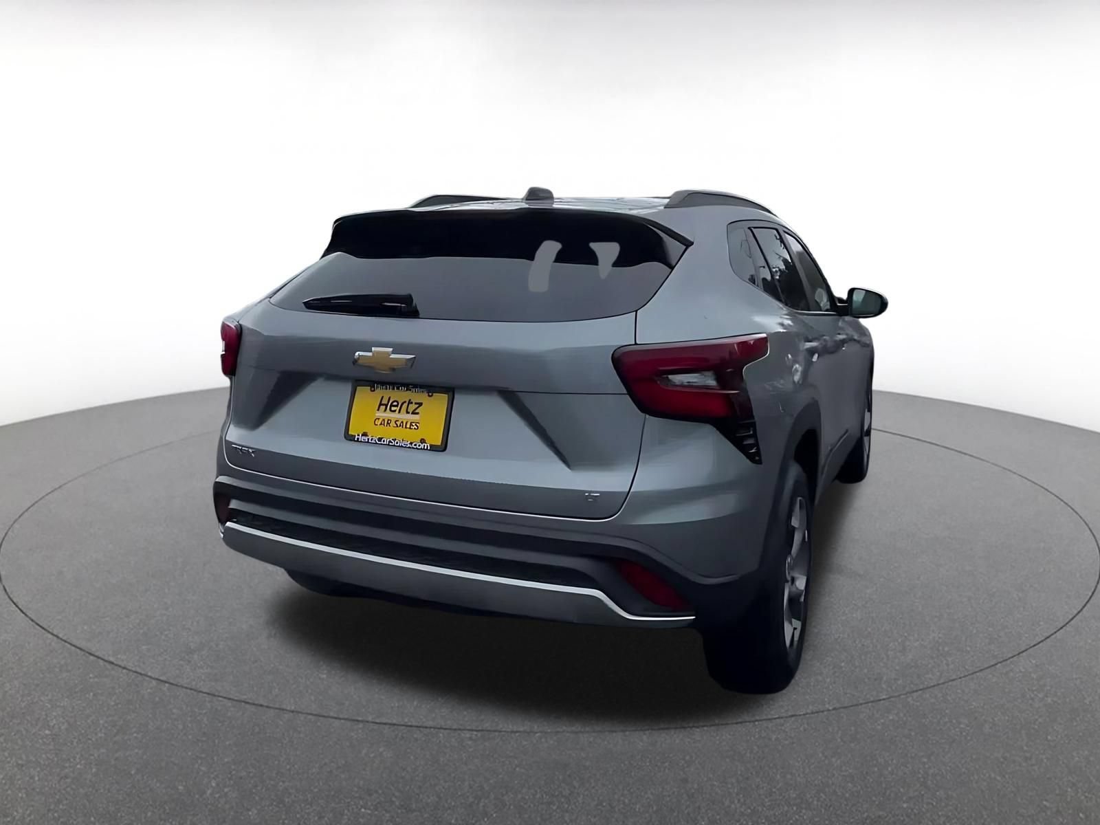 Thumbnail: 2025 Chevrolet Trax - 14