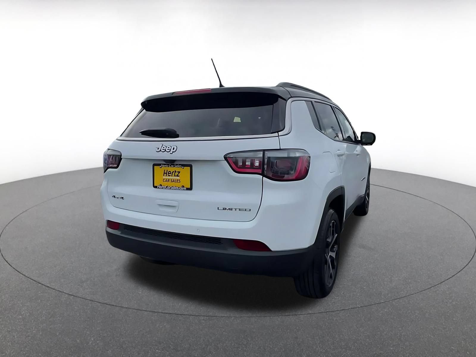 Thumbnail: 2025 Jeep Compass - 13