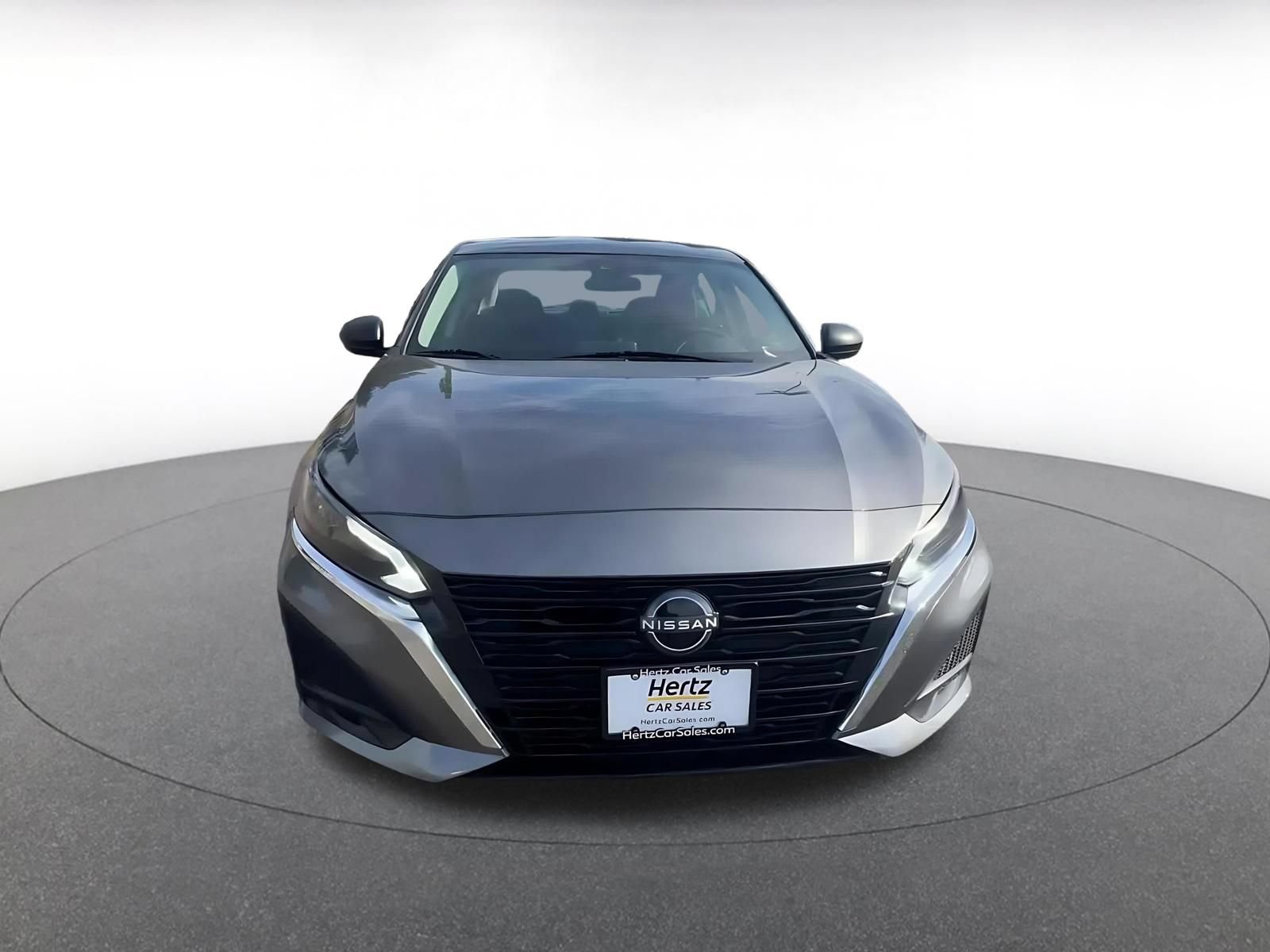 Thumbnail: 2025 Nissan Altima - 4
