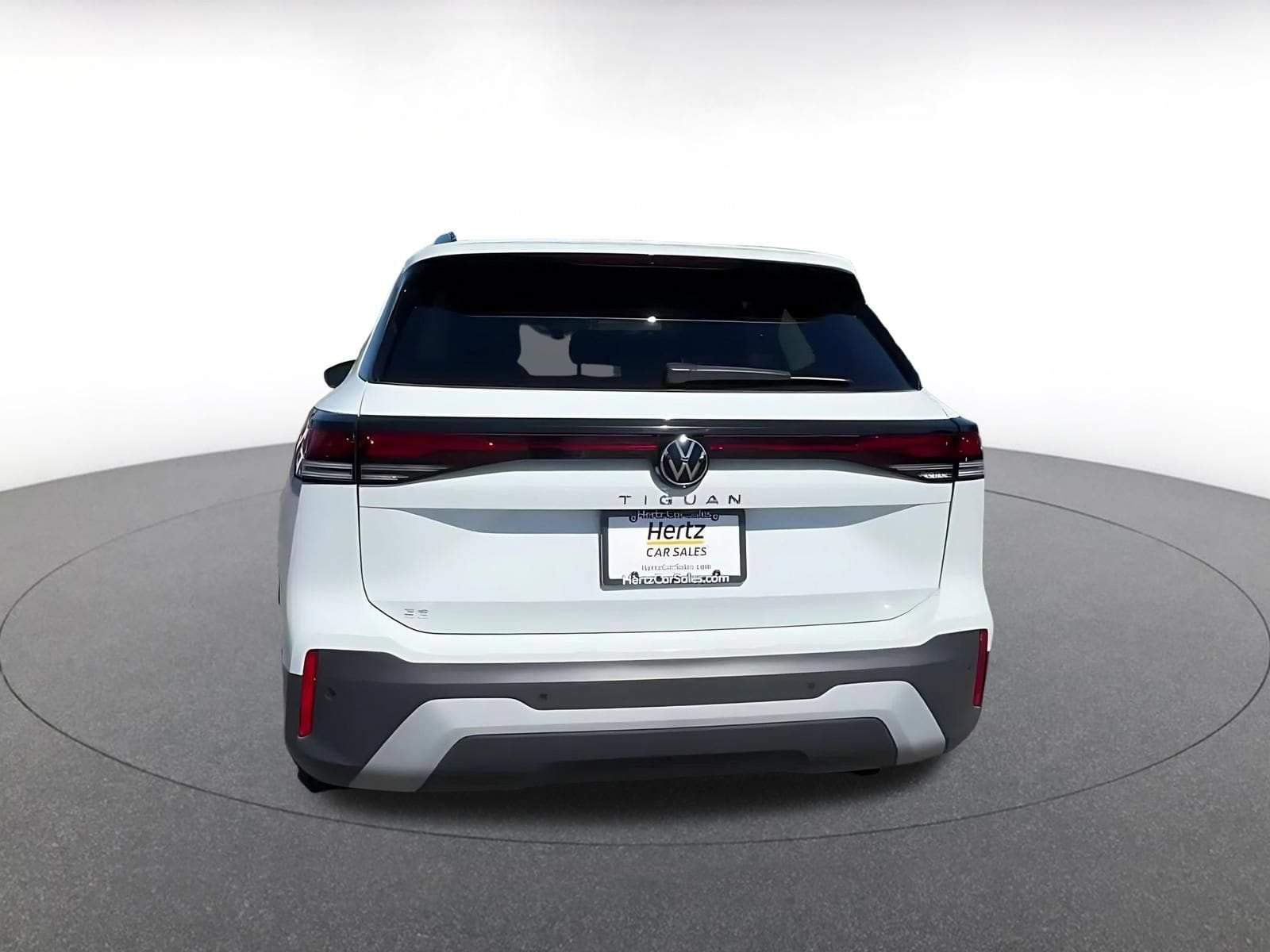 Thumbnail: 2026 Volkswagen Tiguan - 12