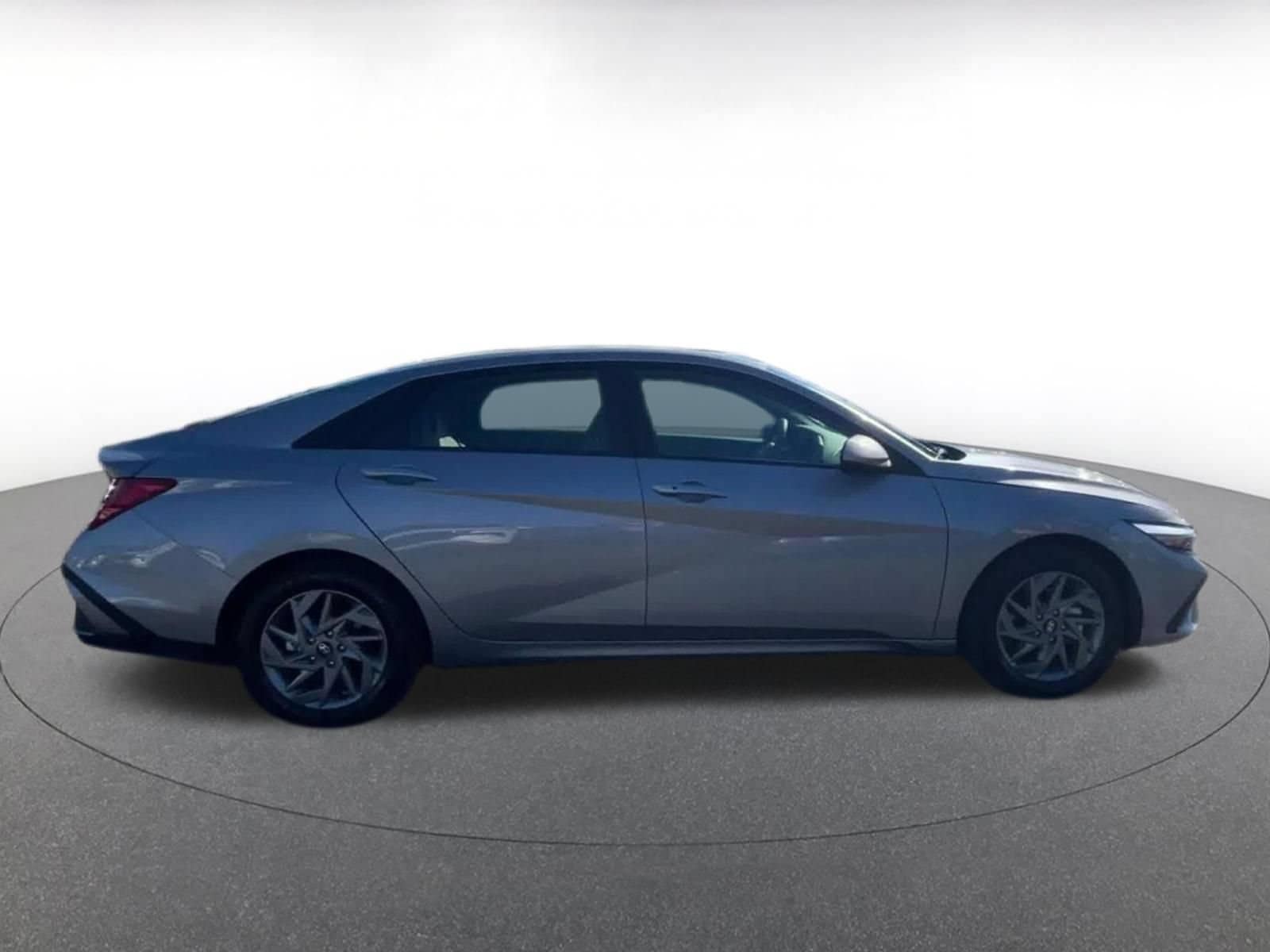 Thumbnail: 2026 Hyundai Elantra - 15