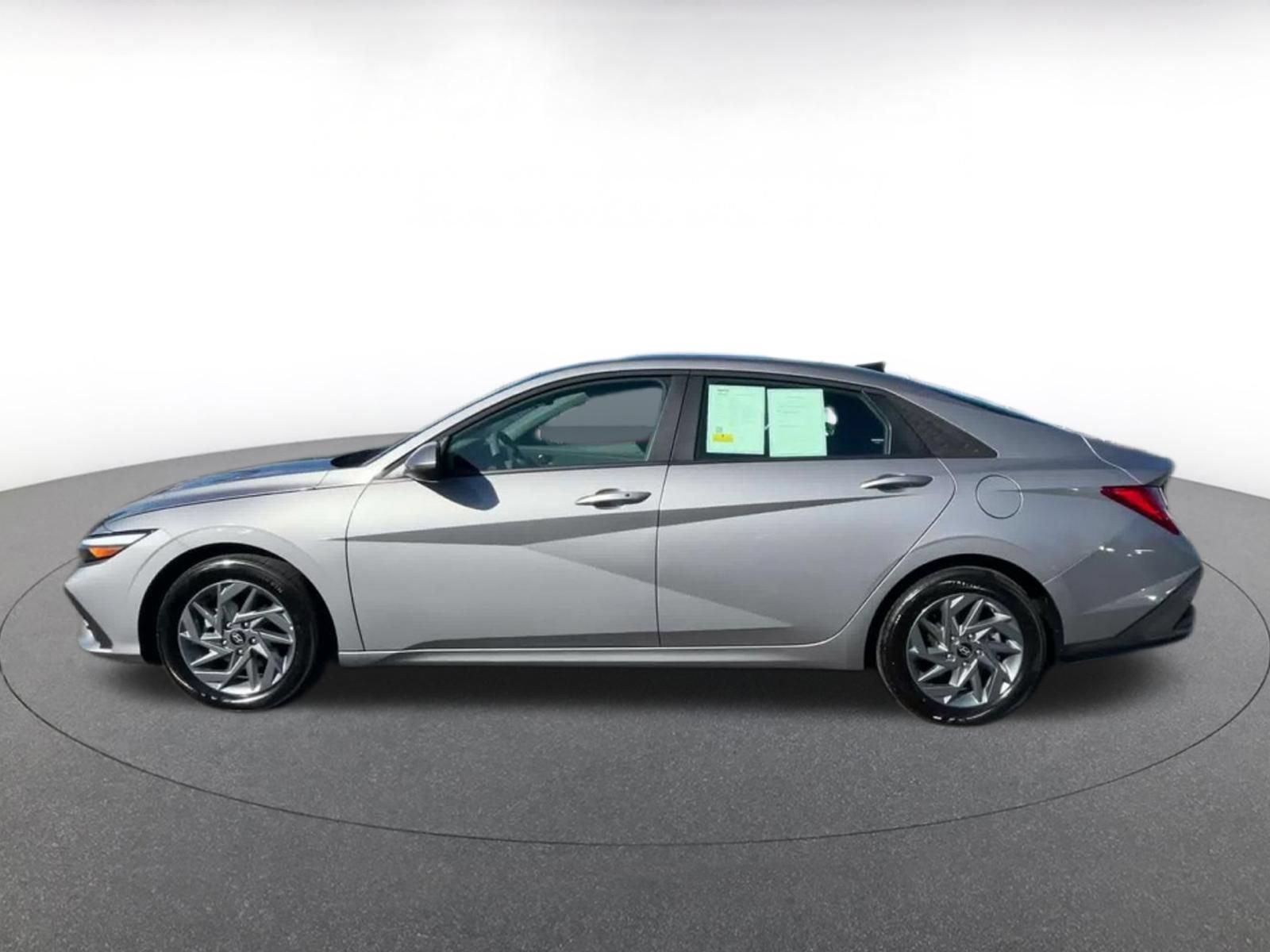 Thumbnail: 2026 Hyundai Elantra - 8