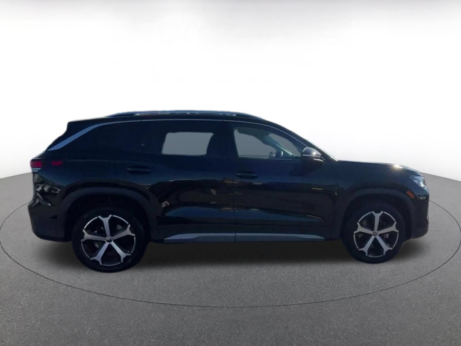 Thumbnail: 2026 Volkswagen Tiguan - 15
