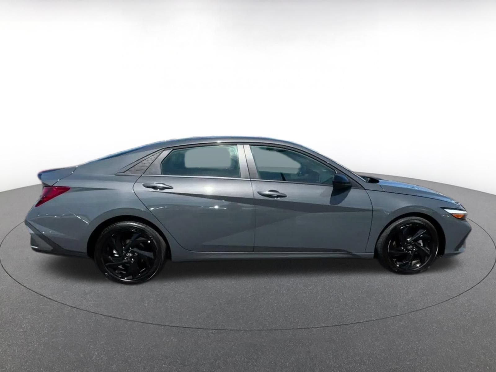 Thumbnail: 2026 Hyundai Elantra - 15
