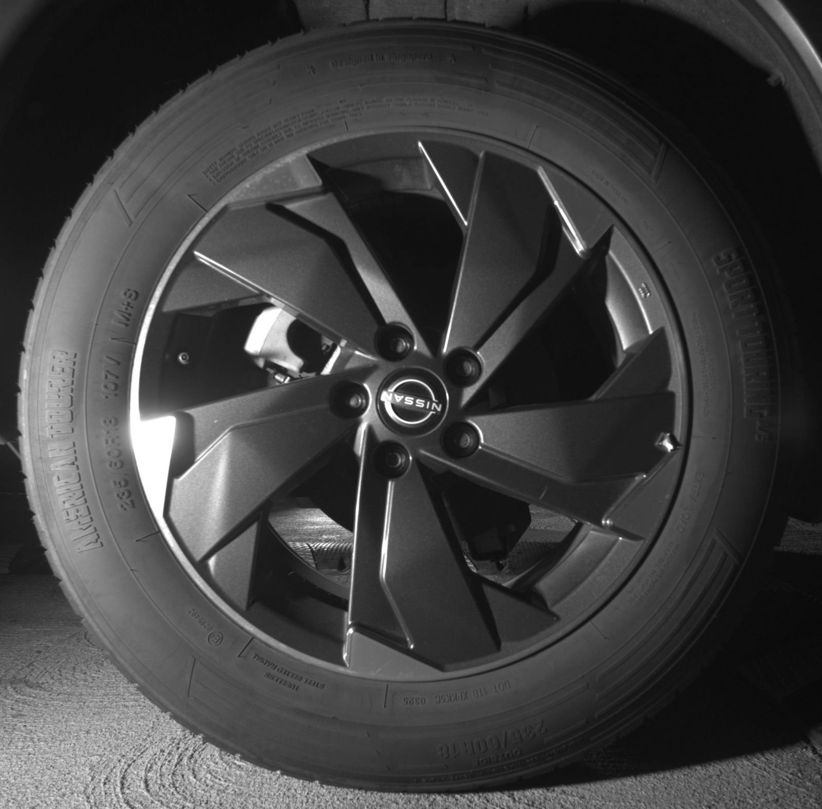 Thumbnail: 2025 Nissan Rogue - 15
