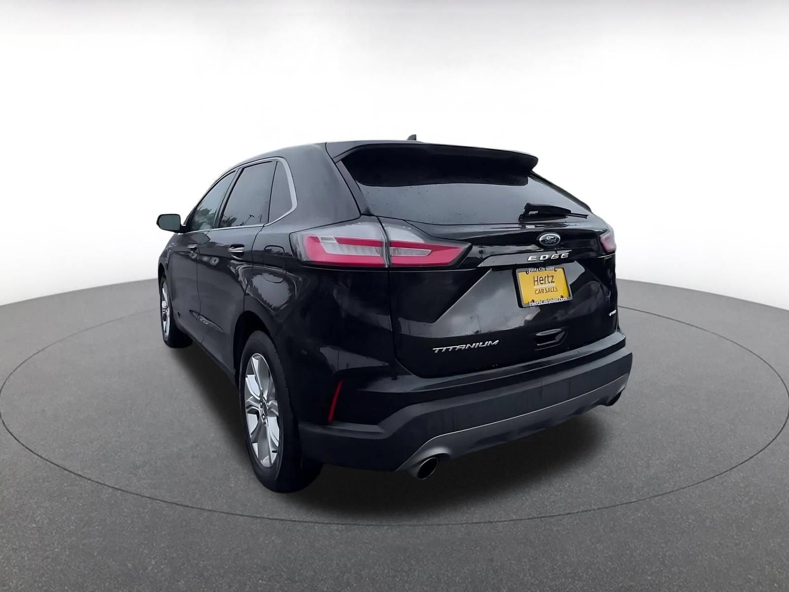 Thumbnail: 2022 Ford Edge - 10