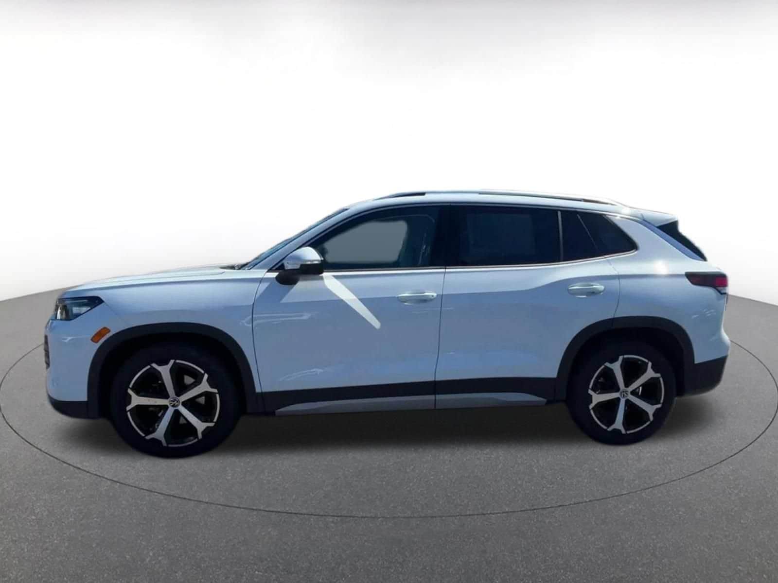 Thumbnail: 2026 Volkswagen Tiguan - 8