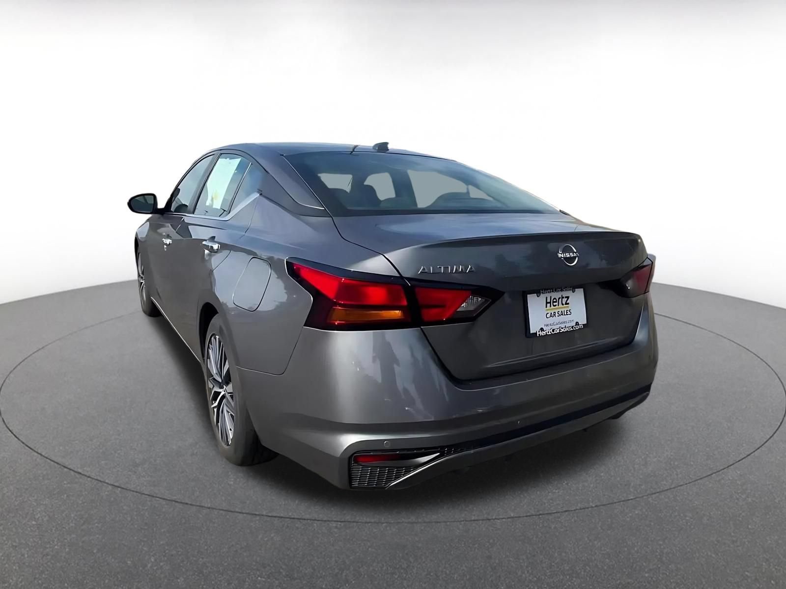 Thumbnail: 2025 Nissan Altima - 10