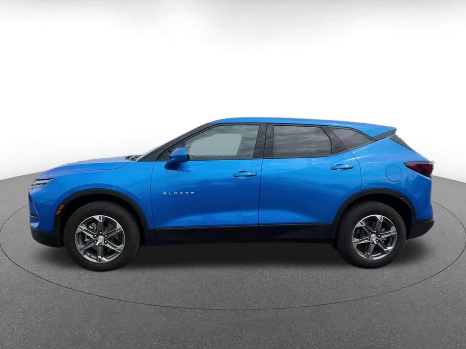 Thumbnail: 2025 Chevrolet Blazer - 8