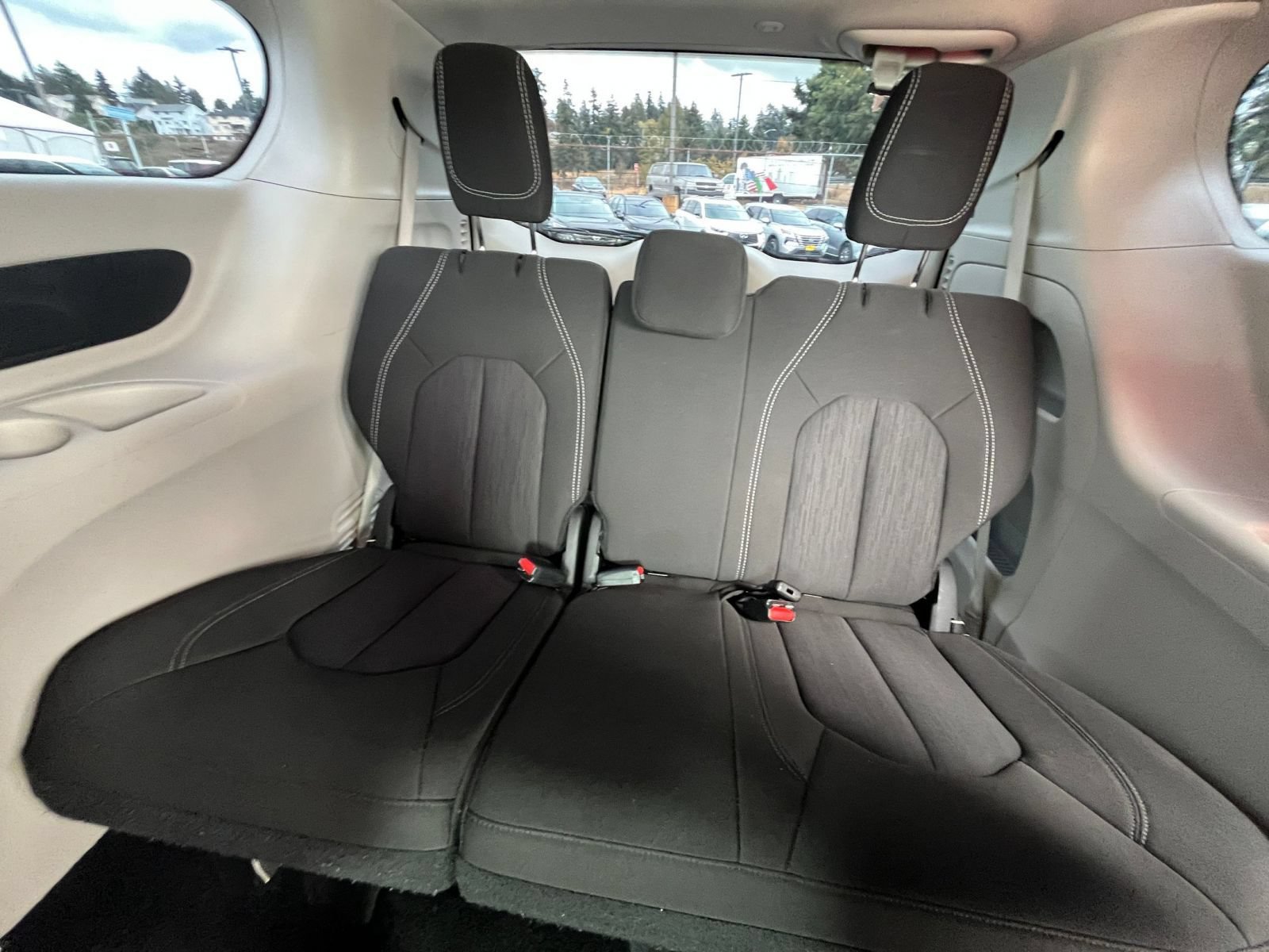 Thumbnail: 2024 Chrysler Voyager - 30