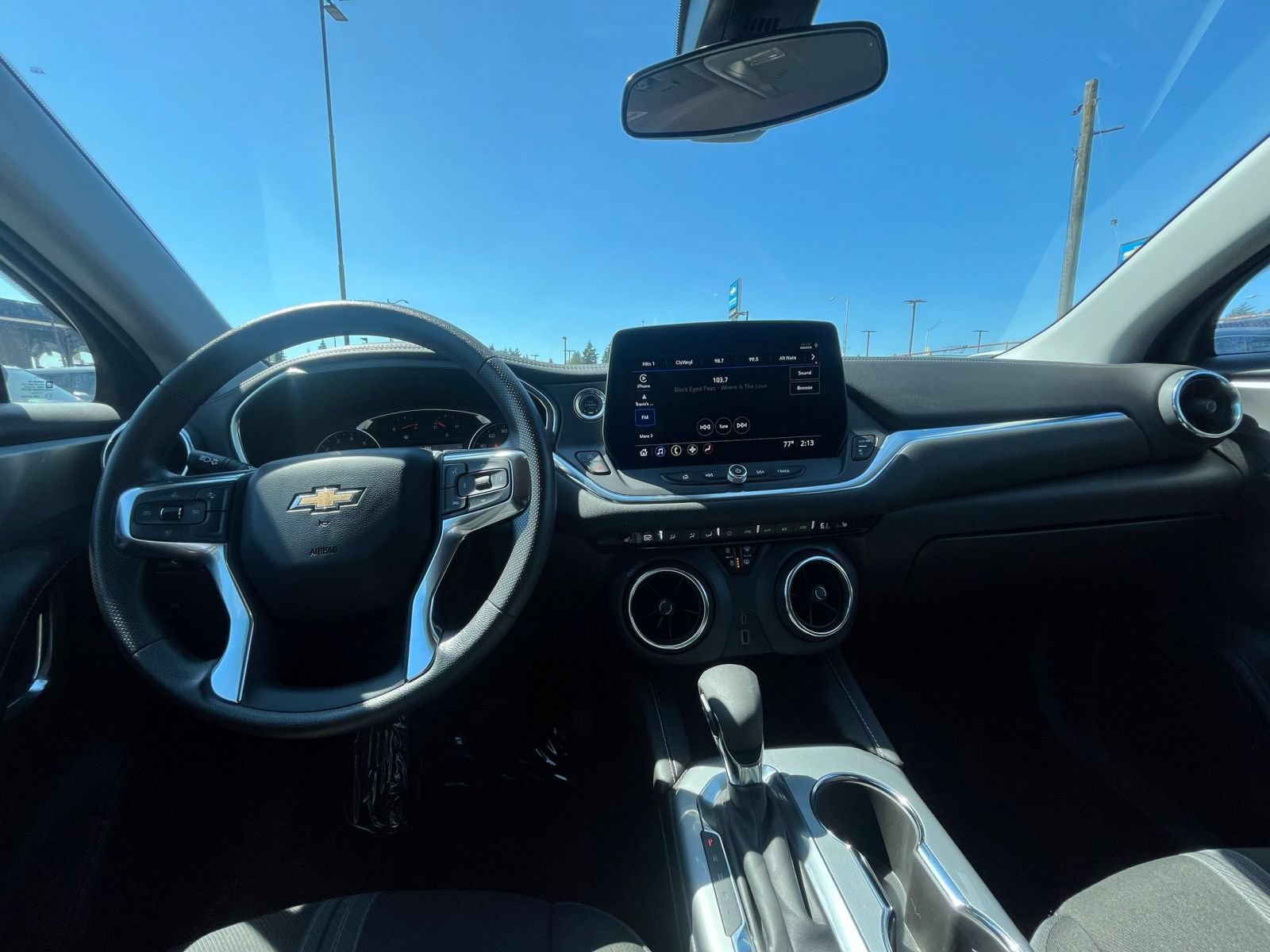 Thumbnail: 2025 Chevrolet Blazer - 33