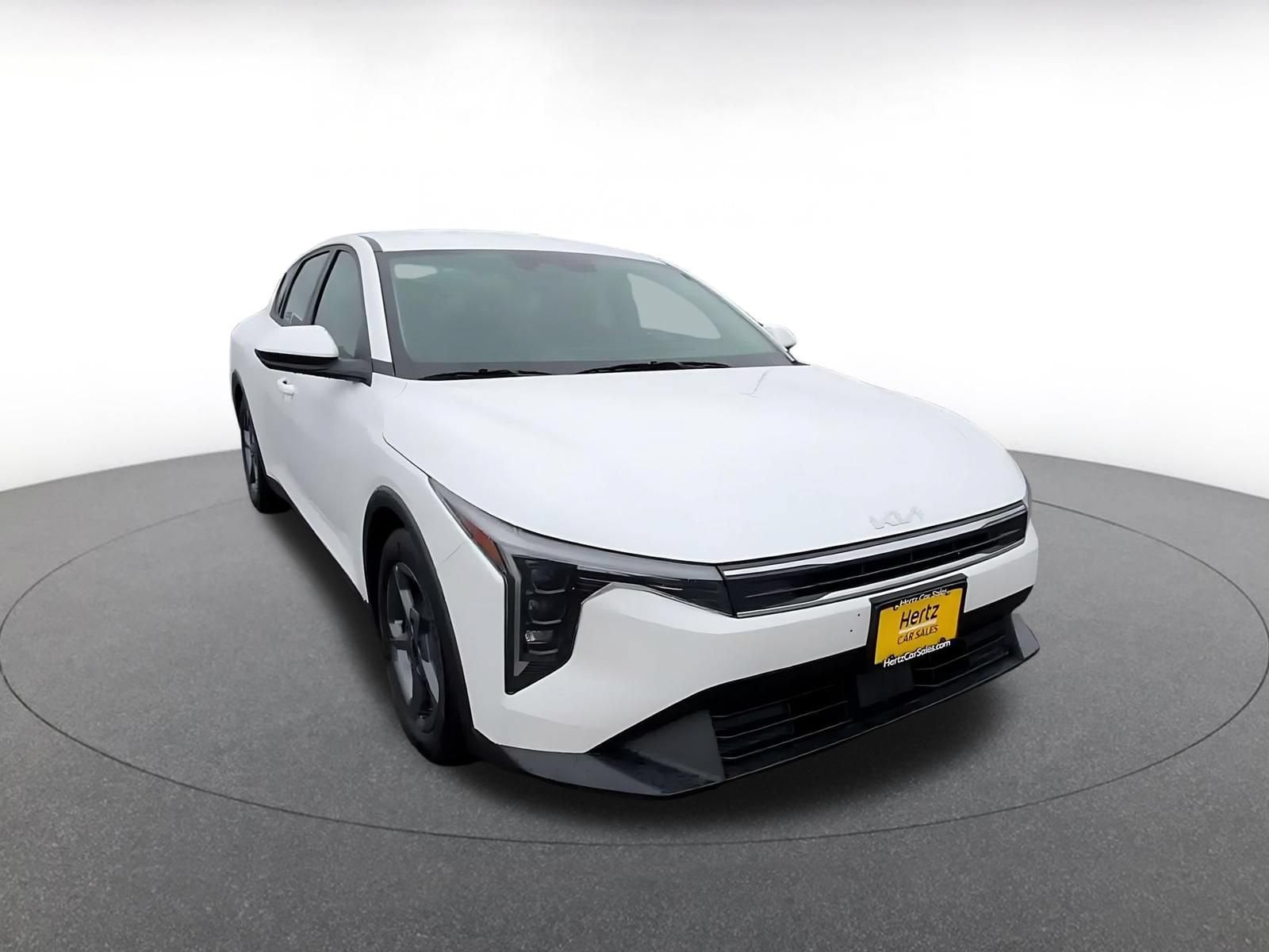 Thumbnail: 2026 Kia K4 - 3