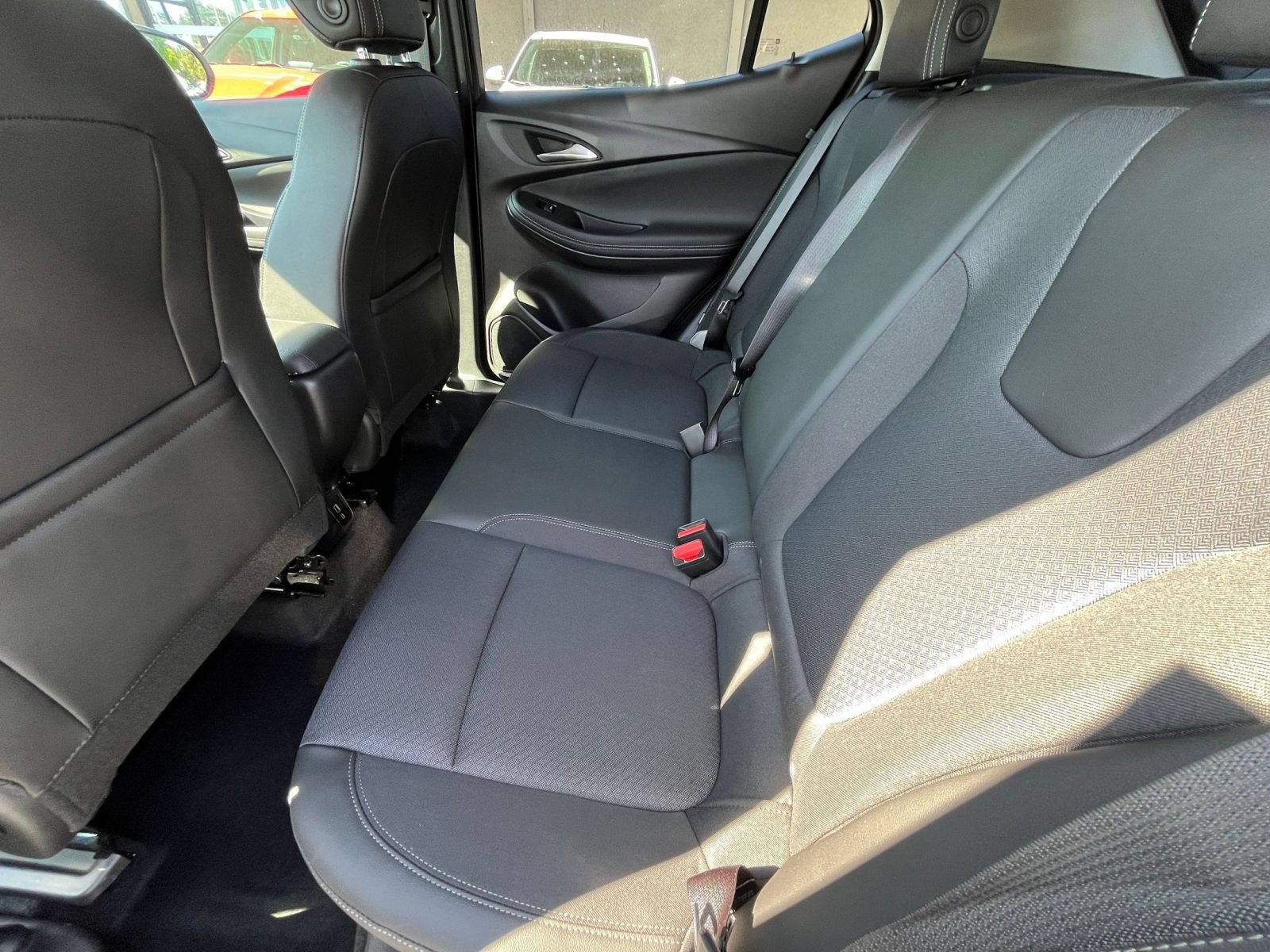 Thumbnail: 2025 Buick Encore GX - 26