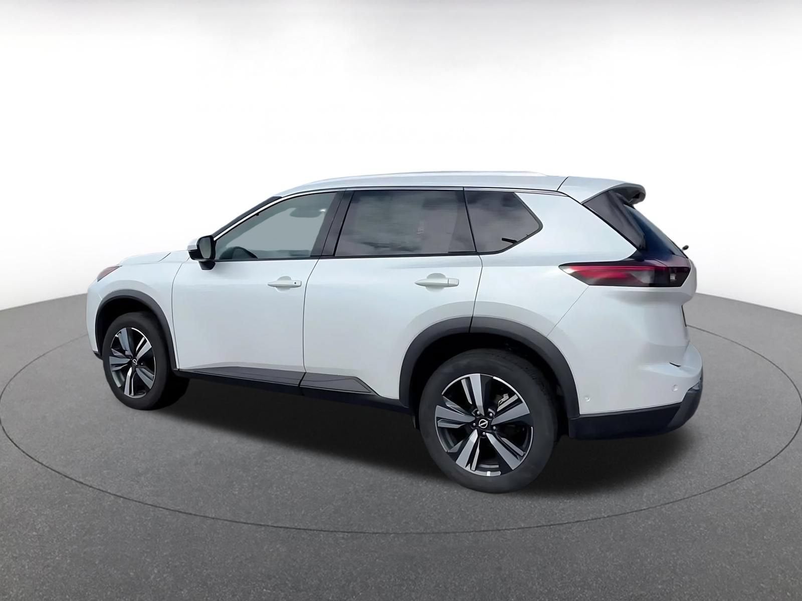 Thumbnail: 2026 Nissan Rogue - 9