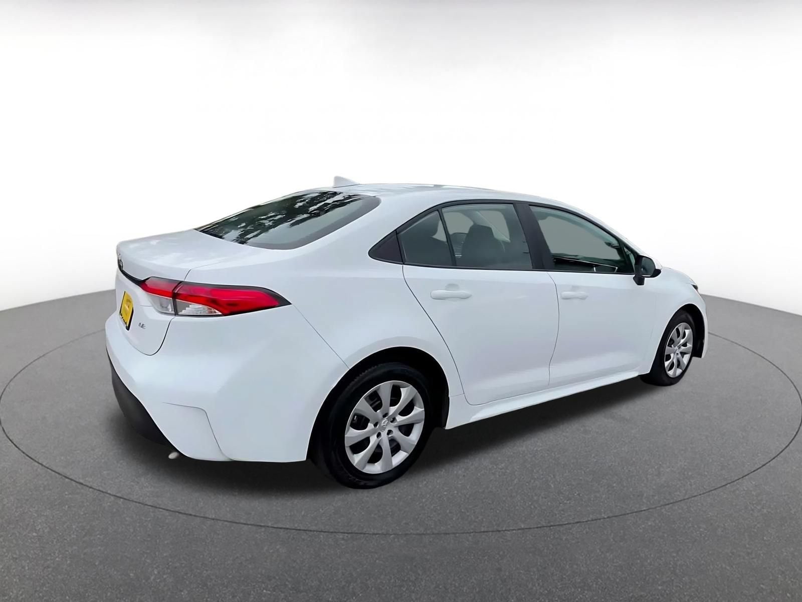 Thumbnail: 2025 Toyota Corolla - 14