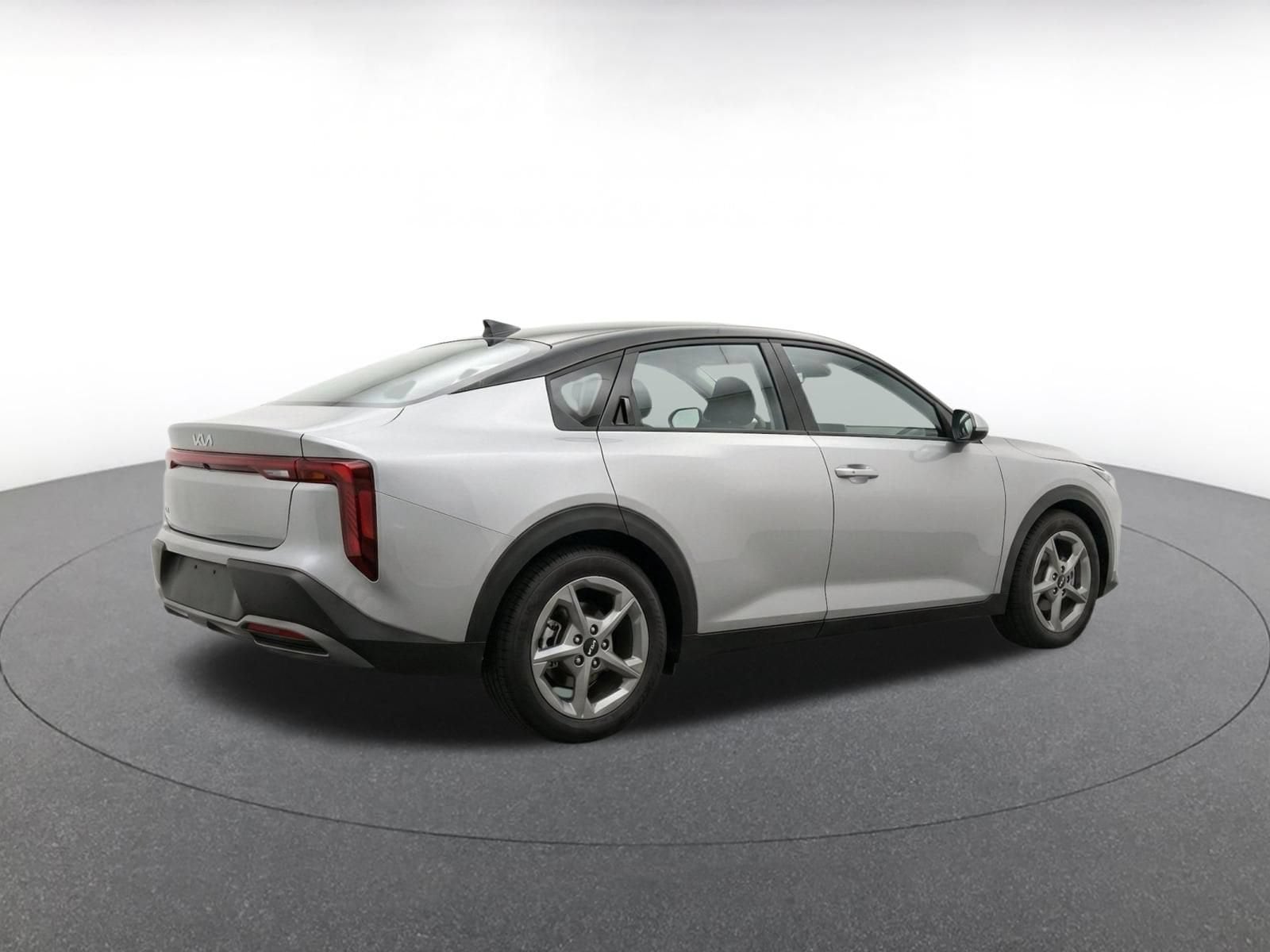 Thumbnail: 2026 Kia K4 - 8