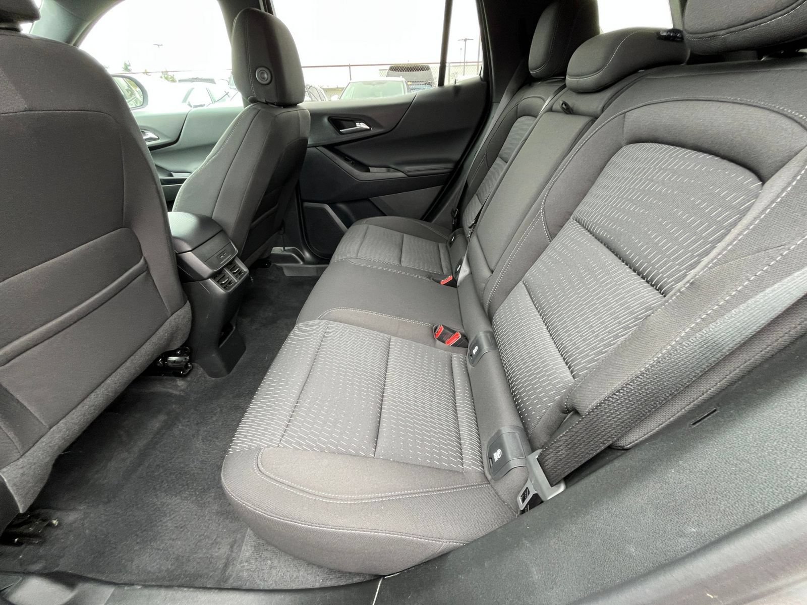 Thumbnail: 2025 Chevrolet Equinox - 26