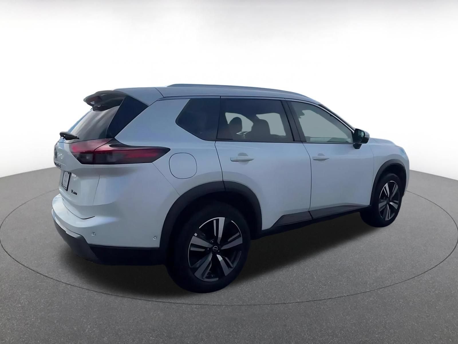 Thumbnail: 2026 Nissan Rogue - 14