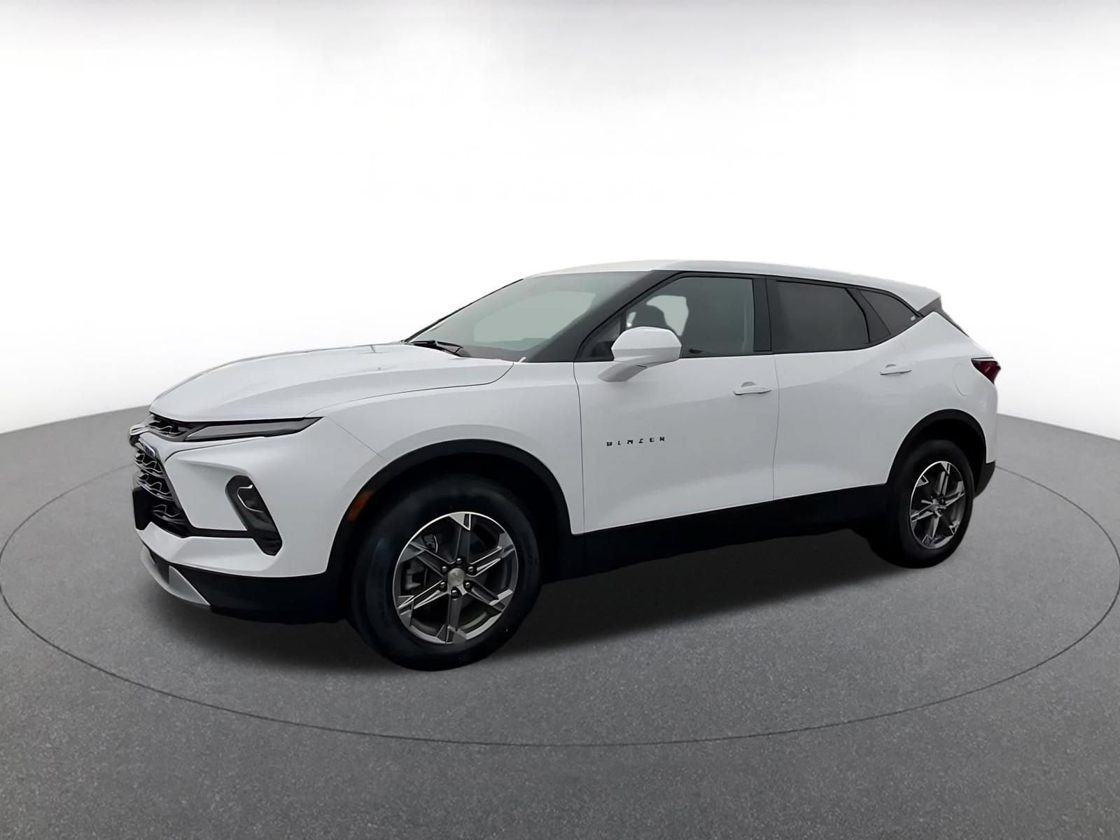 Thumbnail: 2025 Chevrolet Blazer - 7