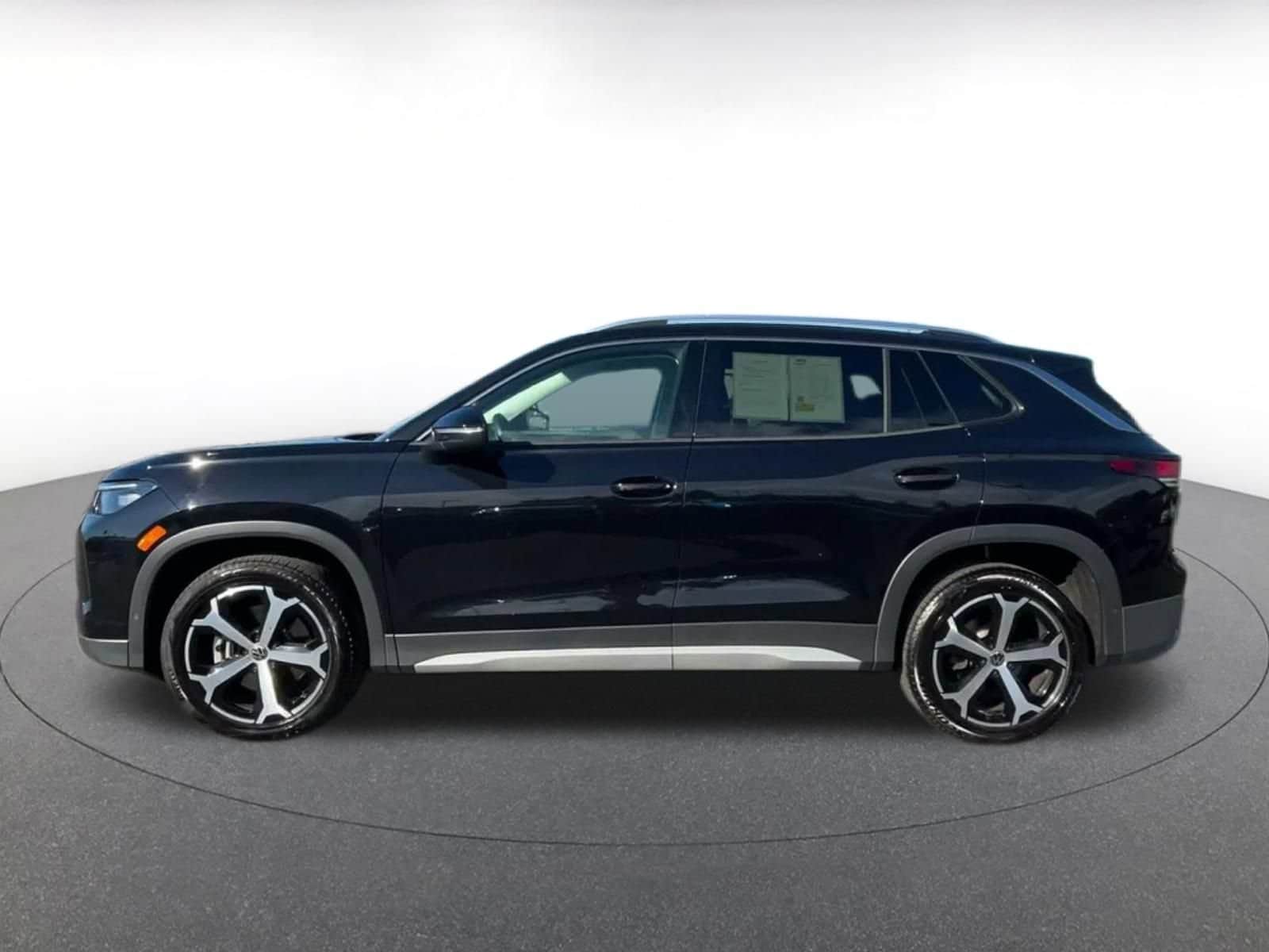 Thumbnail: 2026 Volkswagen Tiguan - 8