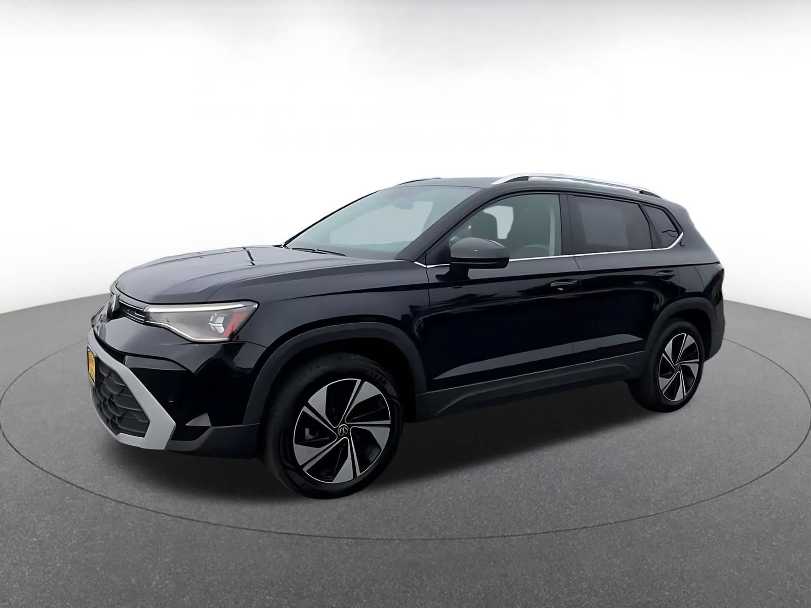 Thumbnail: 2026 Volkswagen Taos - 7