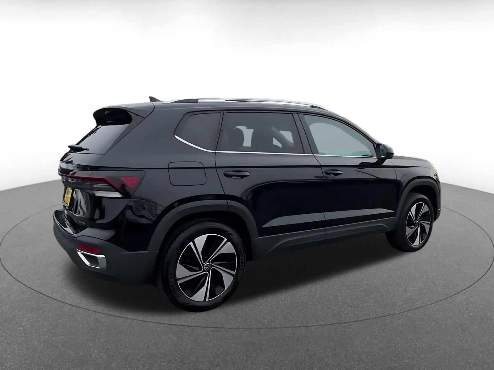 Thumbnail: 2026 Volkswagen Taos - 14