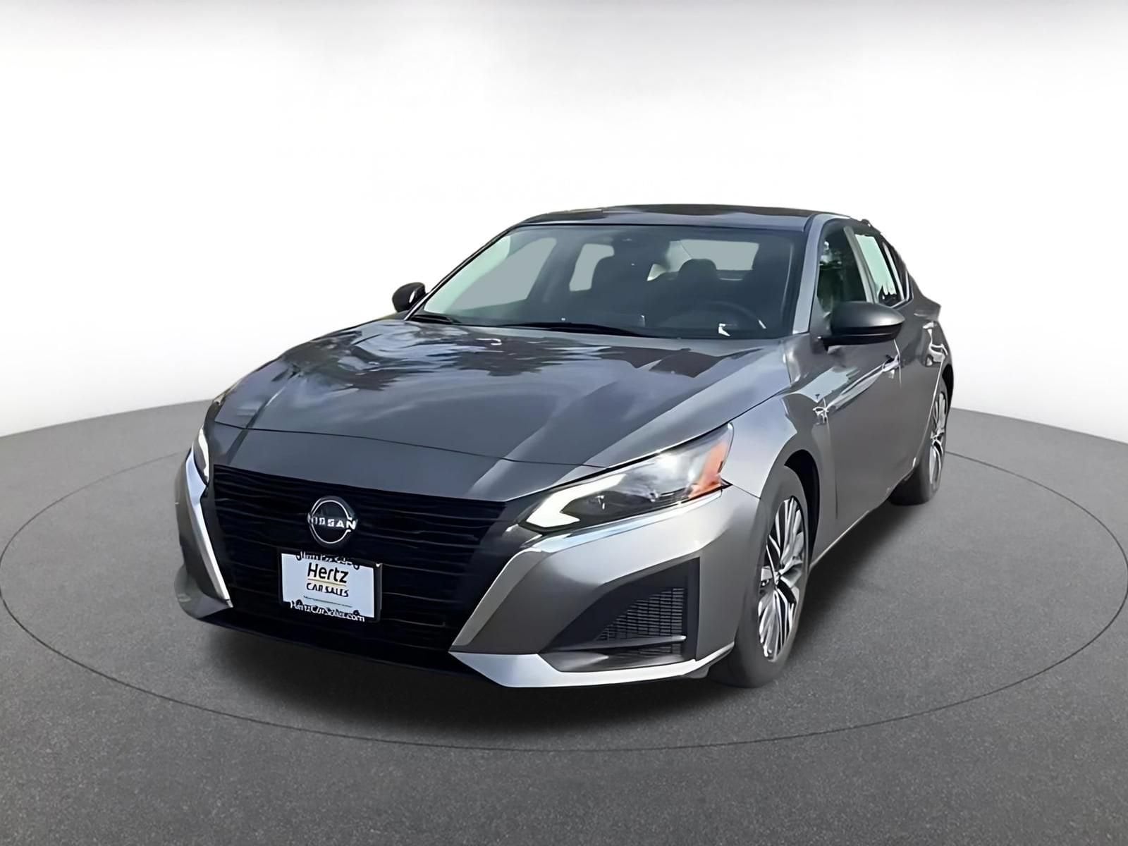 Thumbnail: 2025 Nissan Altima - 6