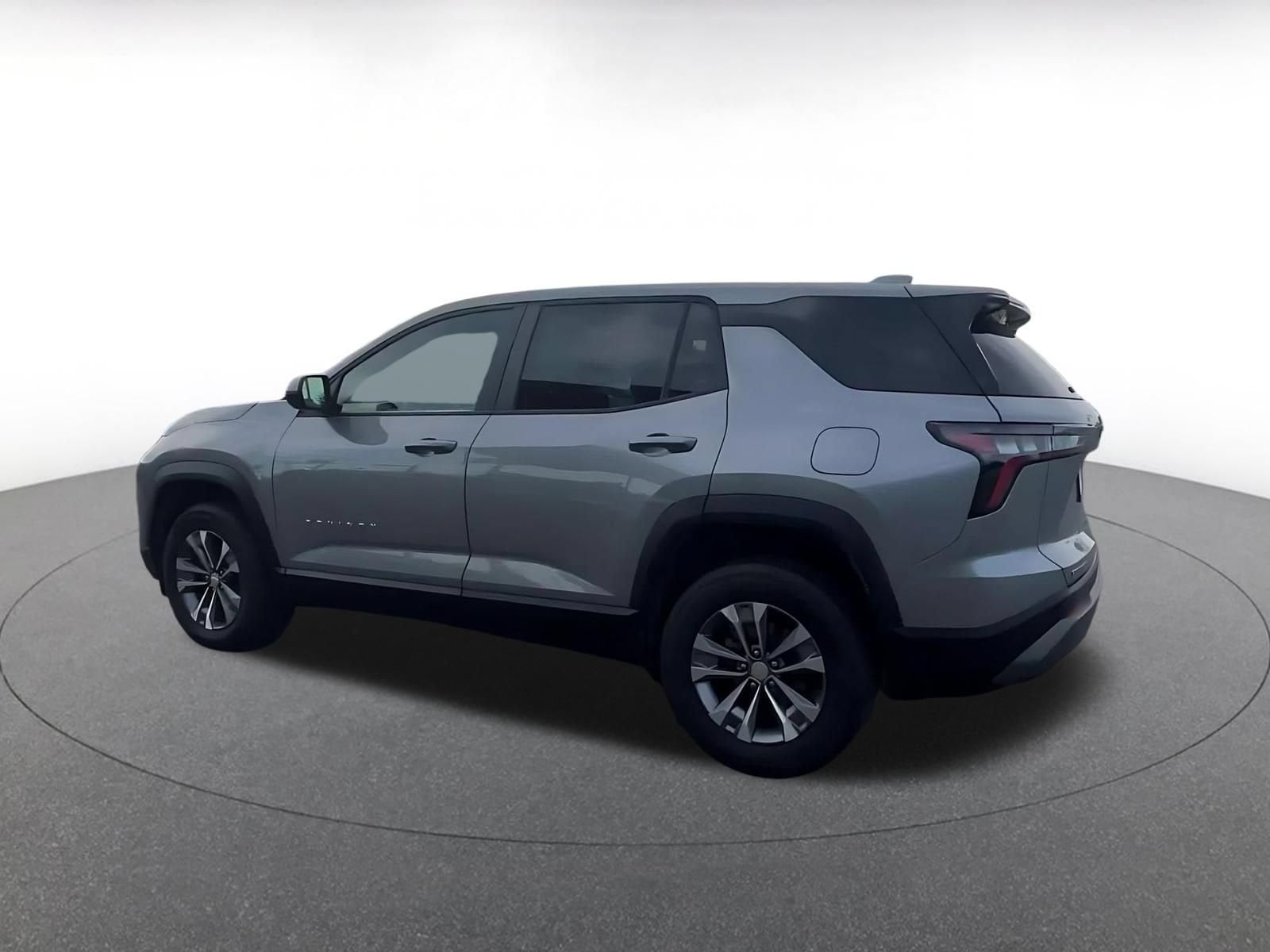 Thumbnail: 2025 Chevrolet Equinox - 9