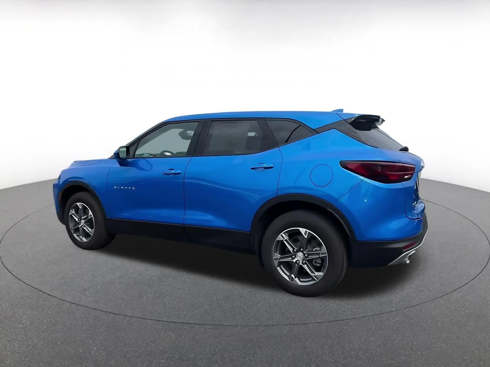 Thumbnail: 2025 Chevrolet Blazer - 9