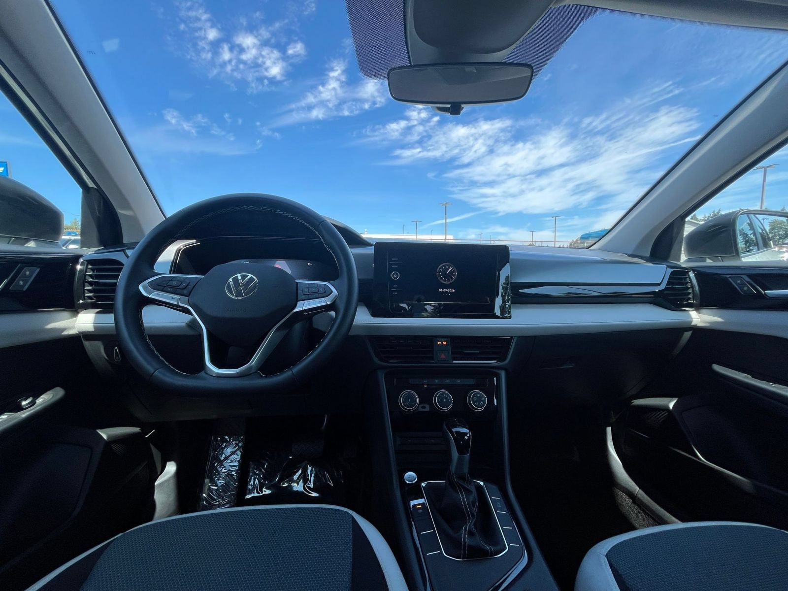 Thumbnail: 2026 Volkswagen Taos - 32