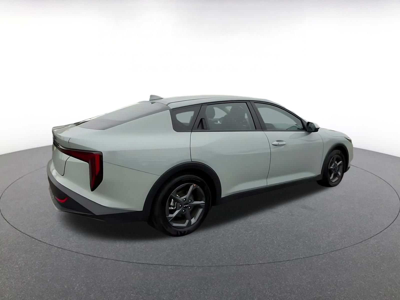 Thumbnail: 2026 Kia K4 - 14