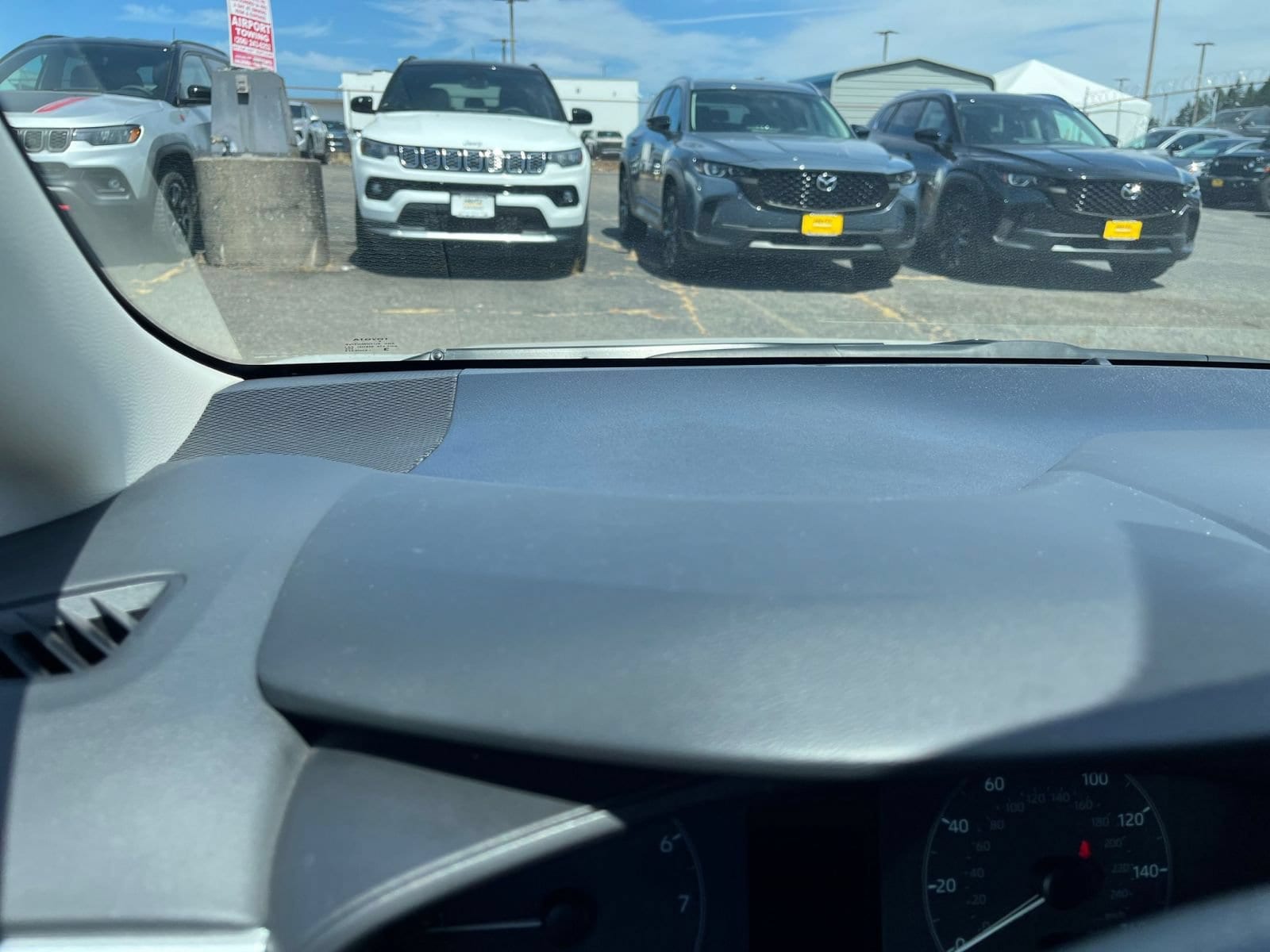 Thumbnail: 2025 Toyota Corolla - 33