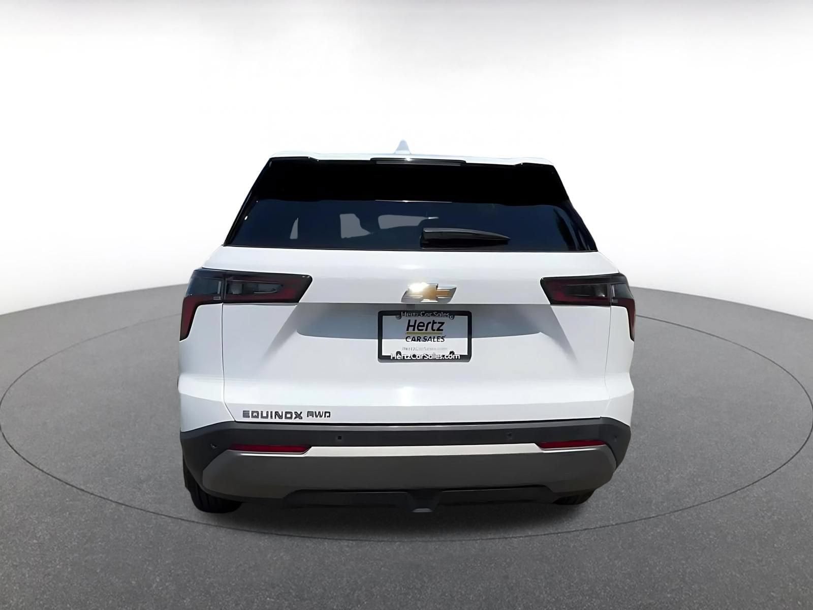 Thumbnail: 2025 Chevrolet Equinox - 12