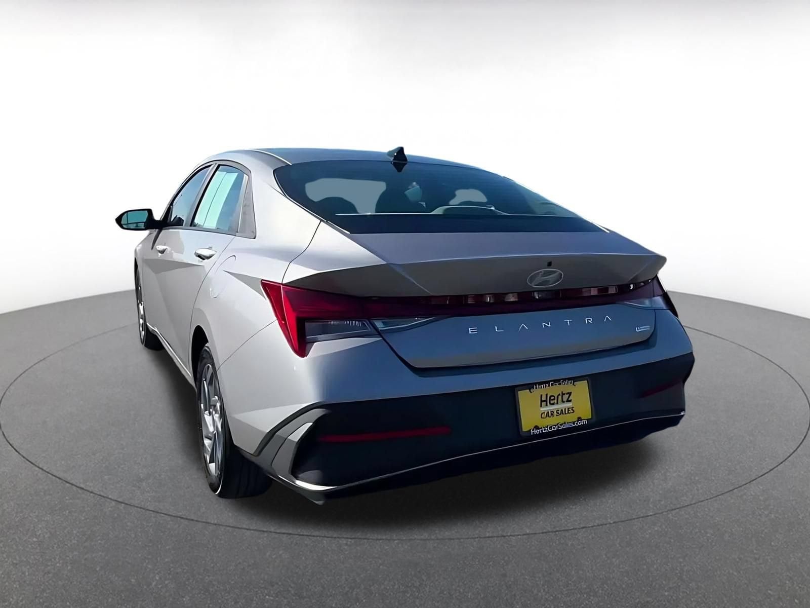 Thumbnail: 2026 Hyundai Elantra - 10